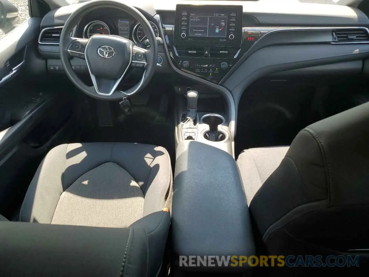 8 fotografías del automóvil dañado 4T1C31AK3PU607342 TOYOTA CAMRY 2023