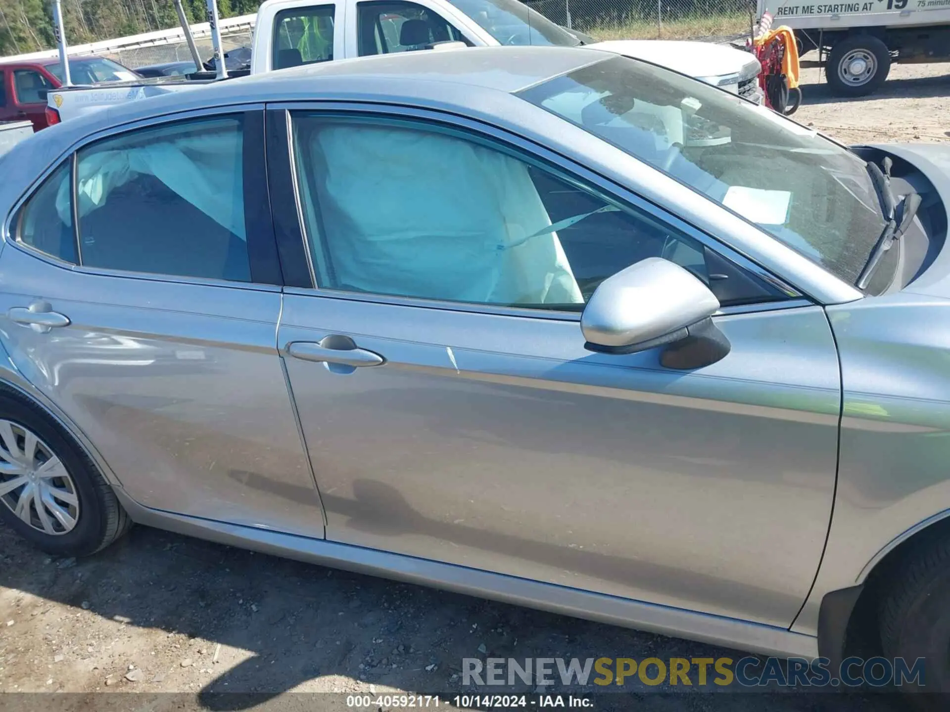 13 fotografías del automóvil dañado 4T1C31AK3PU619507 TOYOTA CAMRY 2023