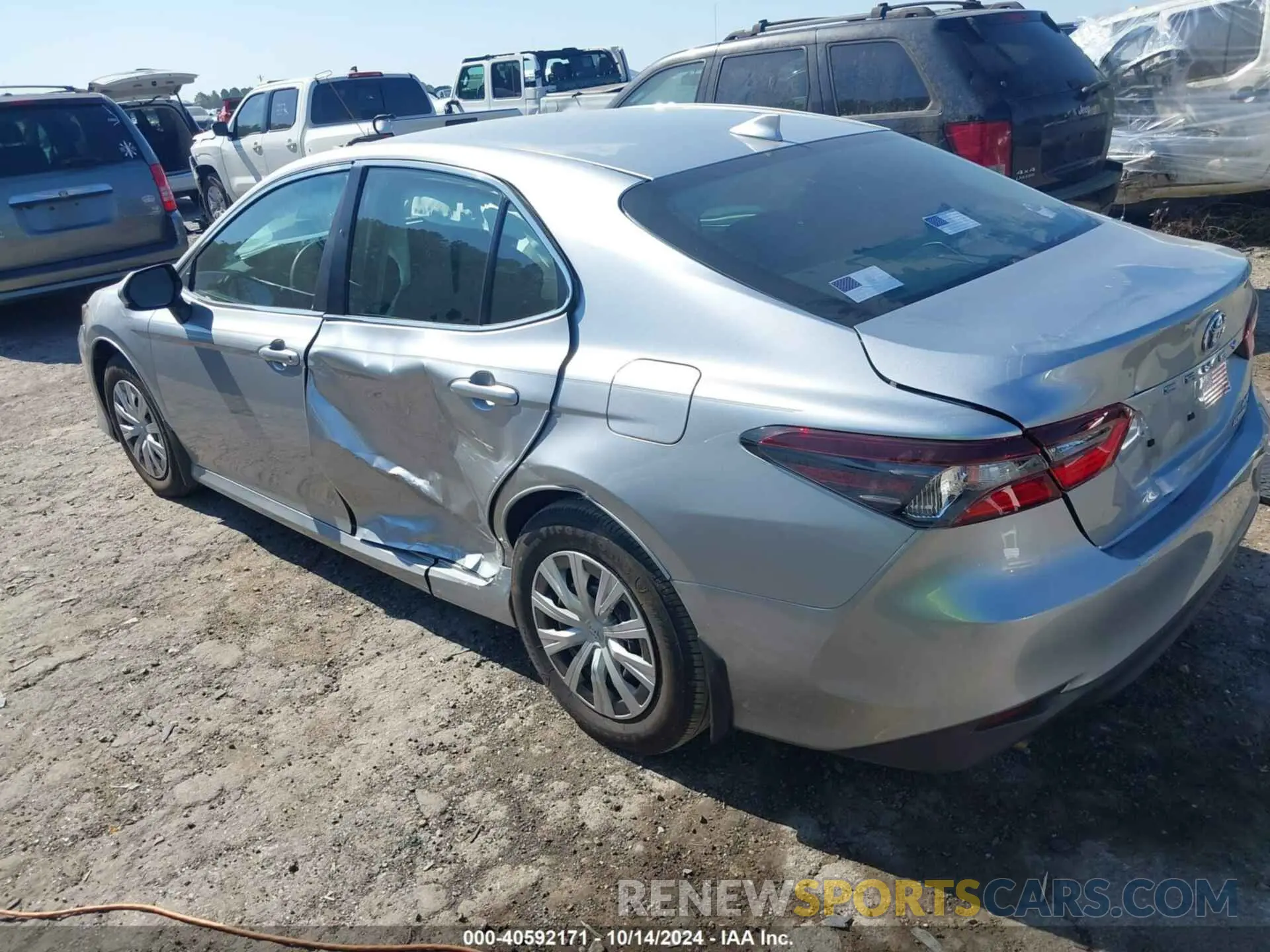 3 fotografías del automóvil dañado 4T1C31AK3PU619507 TOYOTA CAMRY 2023
