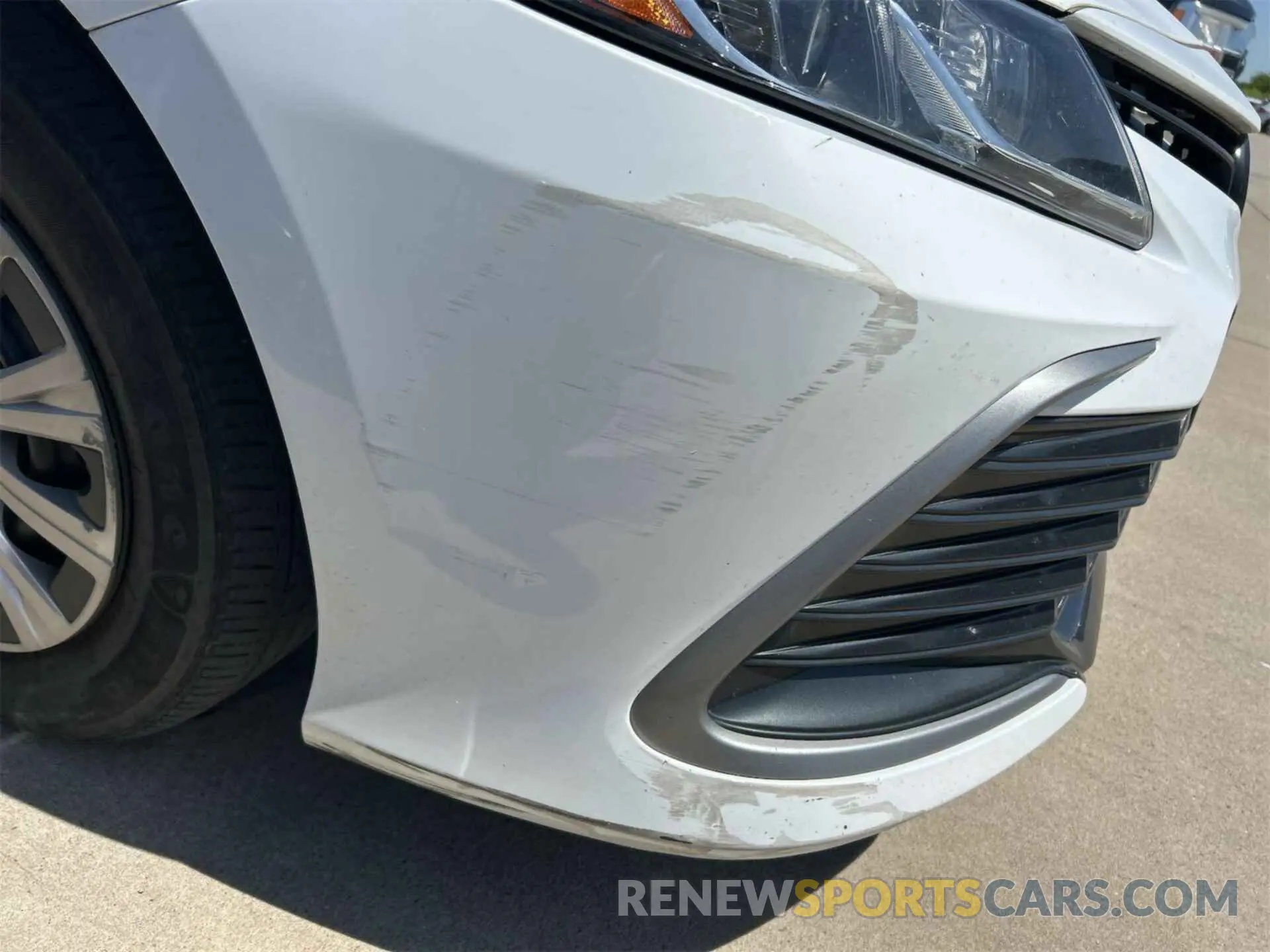 17 fotografías del automóvil dañado 4T1C31AK4PU611237 TOYOTA CAMRY 2023