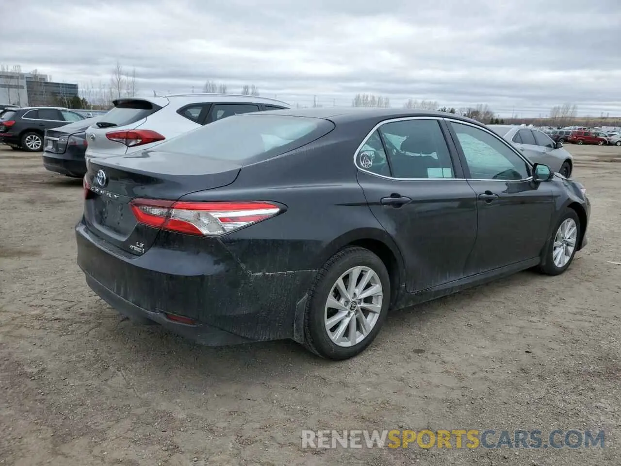 3 fotografías del automóvil dañado 4T1C31AK5PU046612 TOYOTA CAMRY 2023