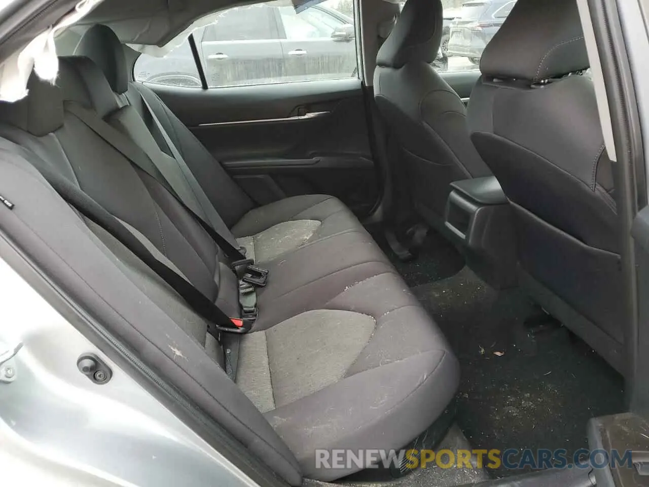 10 fotografías del automóvil dañado 4T1C31AK6PU610820 TOYOTA CAMRY 2023