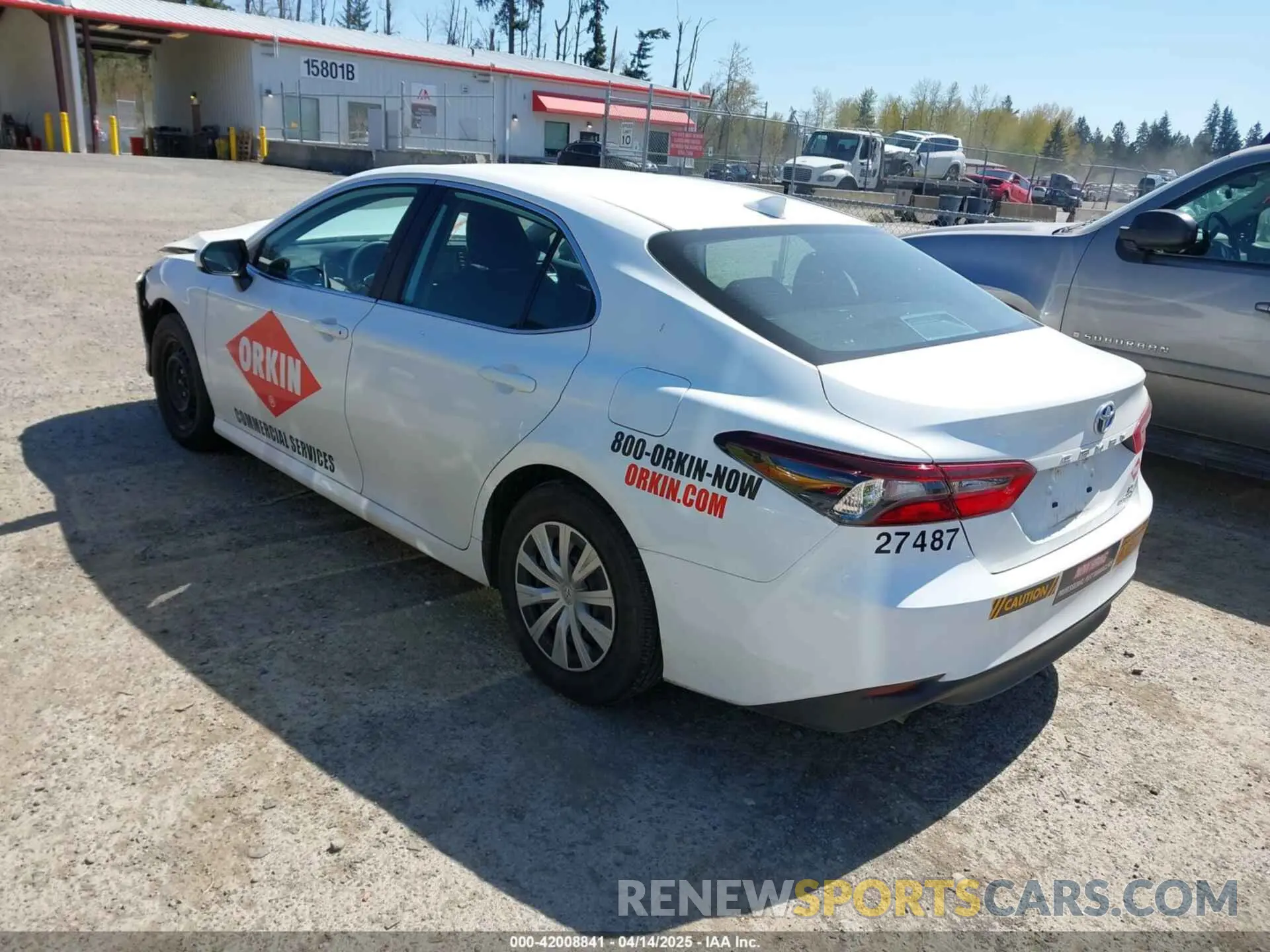 3 fotografías del automóvil dañado 4T1C31AK6PU619355 TOYOTA CAMRY 2023