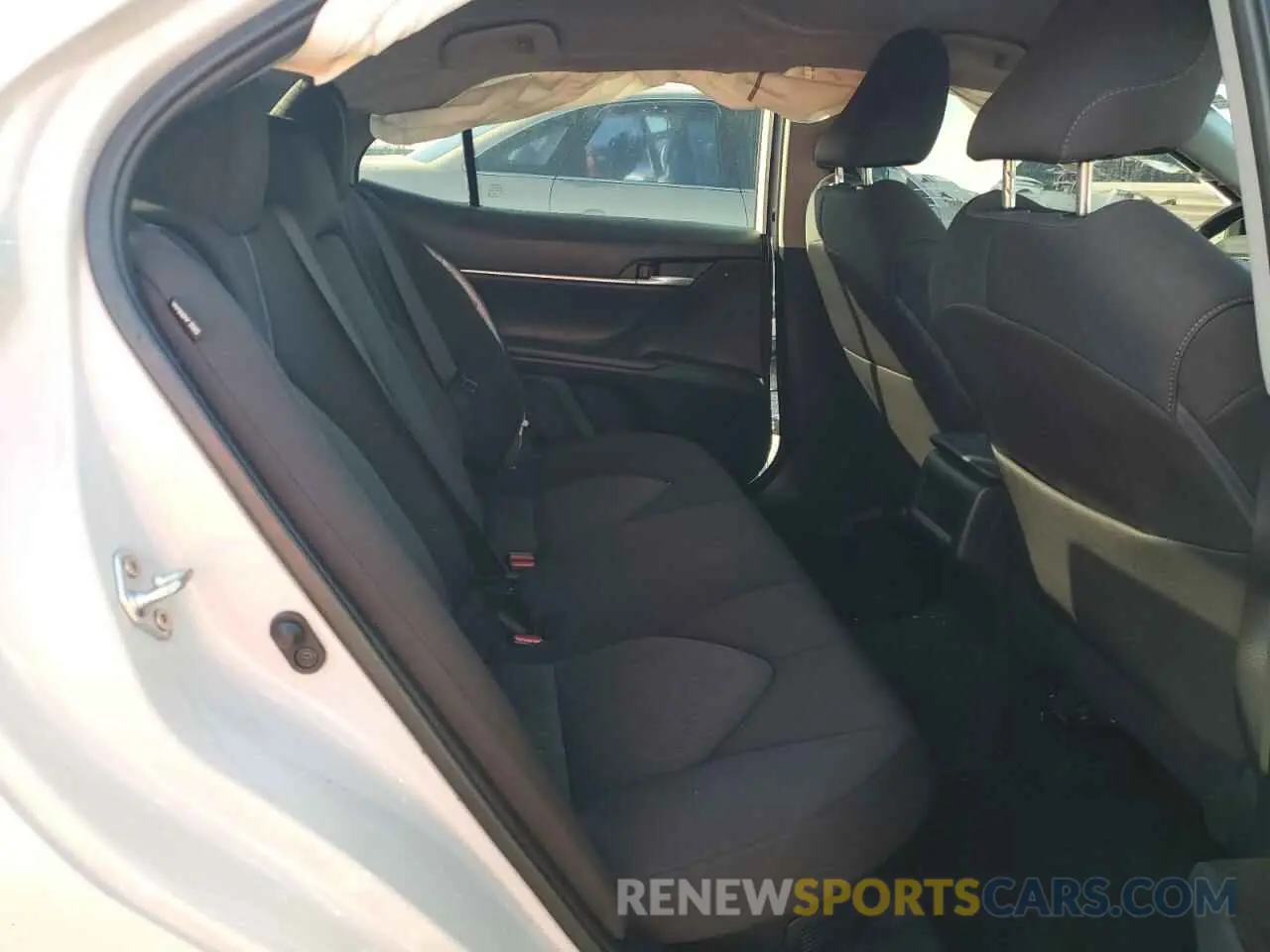 10 fotografías del automóvil dañado 4T1C31AK7PU056185 TOYOTA CAMRY 2023