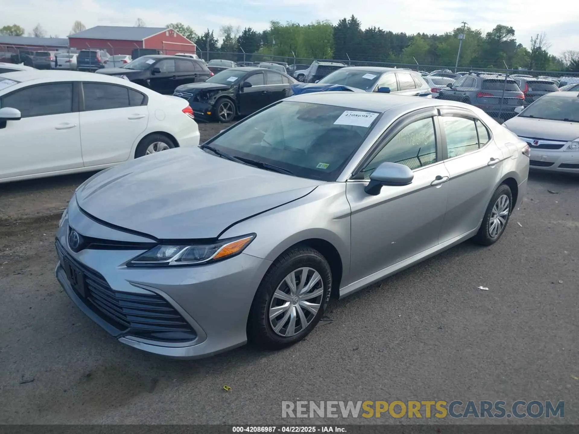 2 fotografías del automóvil dañado 4T1C31AK7PU600815 TOYOTA CAMRY 2023