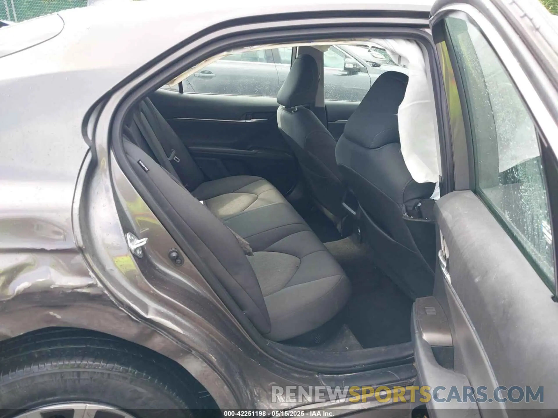 8 fotografías del automóvil dañado 4T1C31AK7PU602628 TOYOTA CAMRY 2023