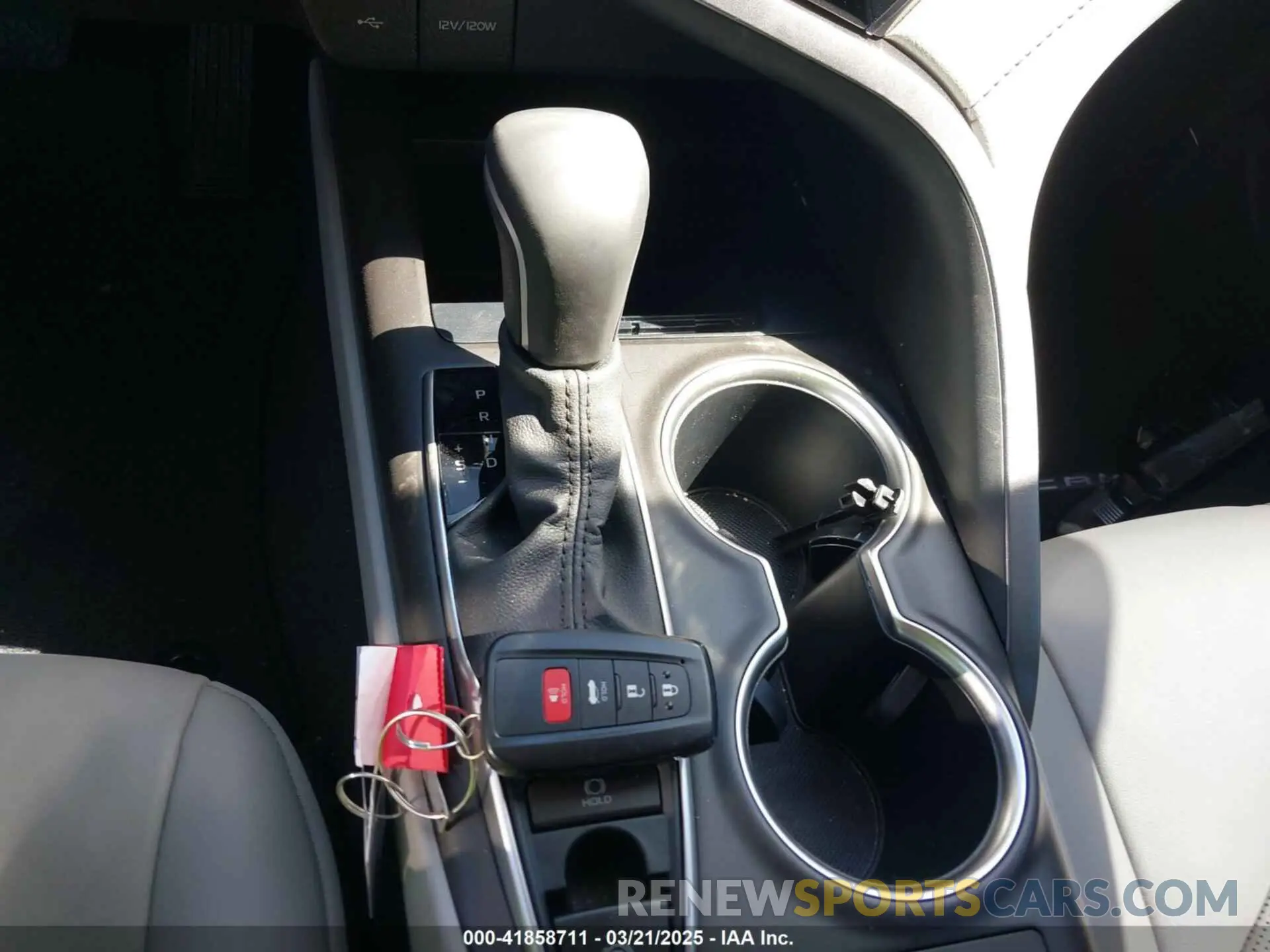 11 fotografías del automóvil dañado 4T1F11AK1PU181802 TOYOTA CAMRY 2023