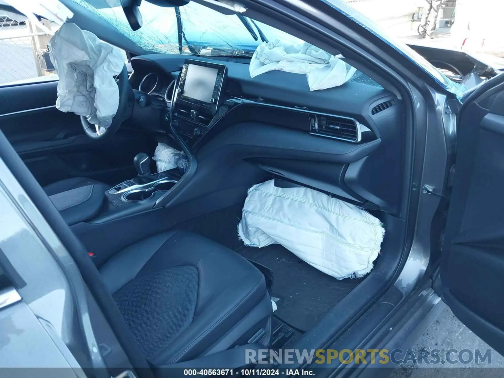 5 fotografías del automóvil dañado 4T1F11AK2PU731332 TOYOTA CAMRY 2023