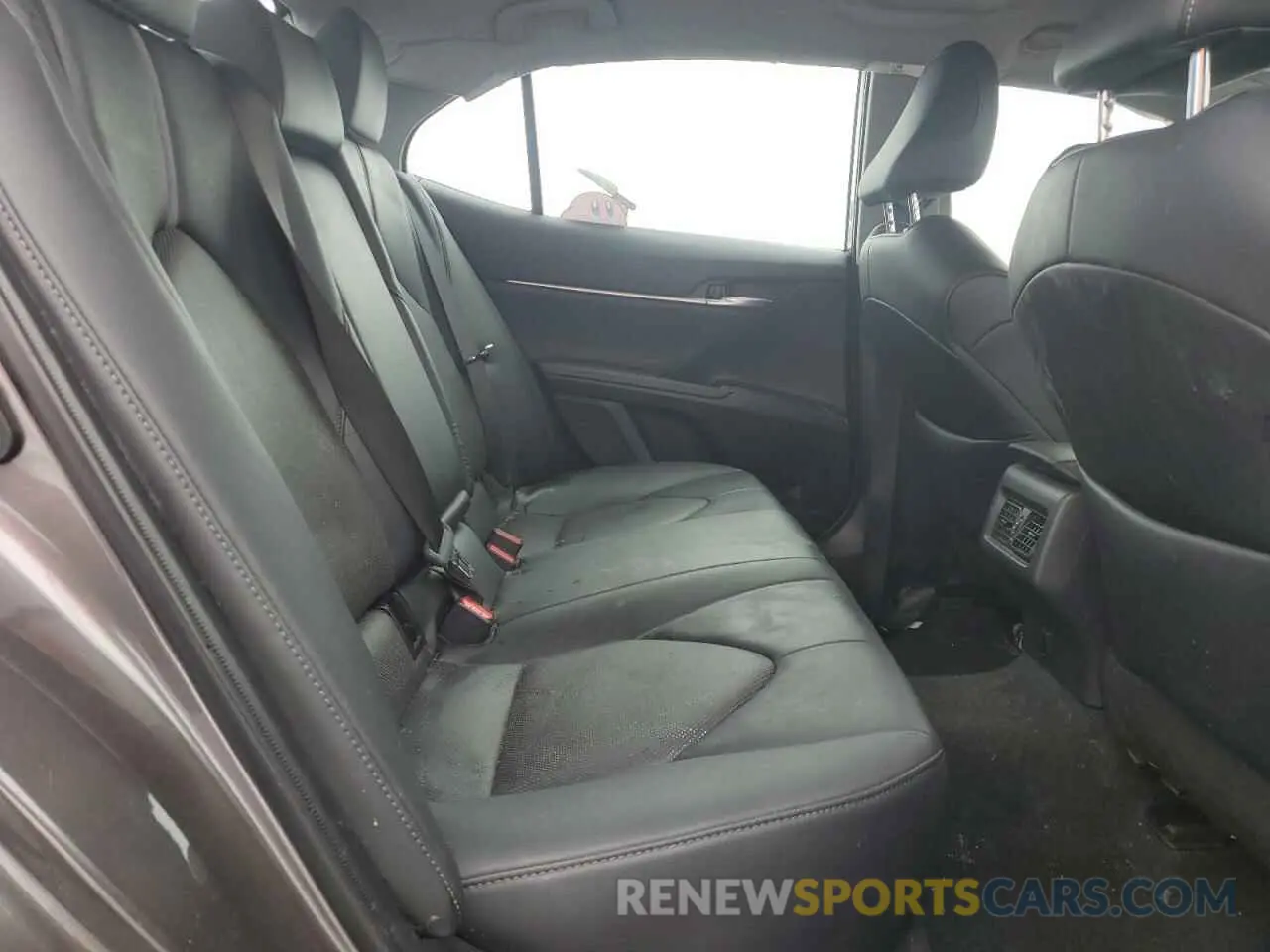 10 fotografías del automóvil dañado 4T1F11AK9PU124764 TOYOTA CAMRY 2023