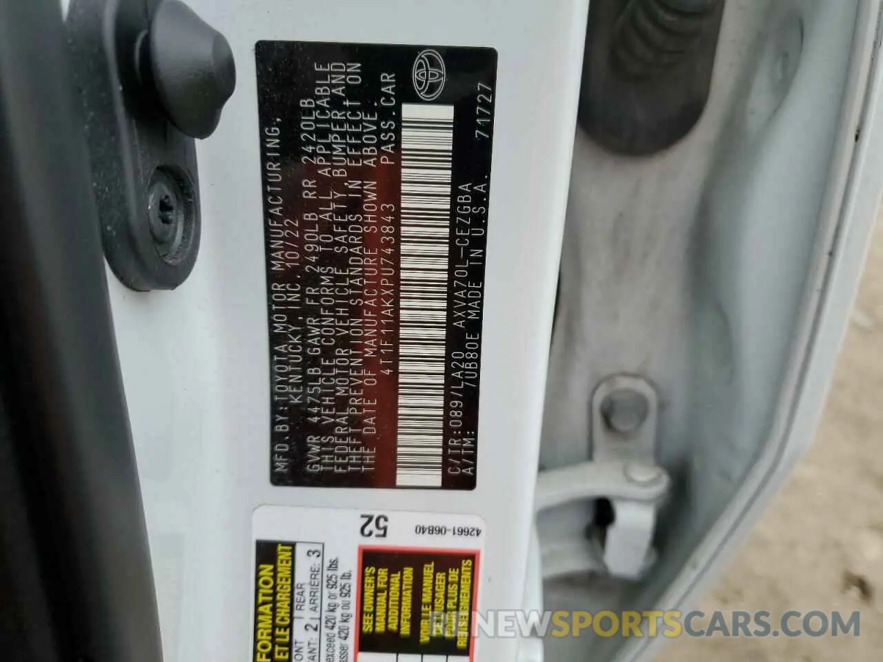 12 fotografías del automóvil dañado 4T1F11AKXPU743843 TOYOTA CAMRY 2023