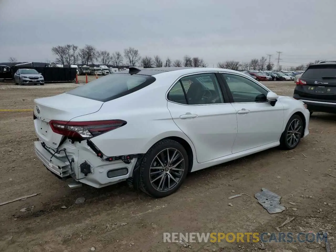 3 fotografías del automóvil dañado 4T1F11AKXPU743843 TOYOTA CAMRY 2023