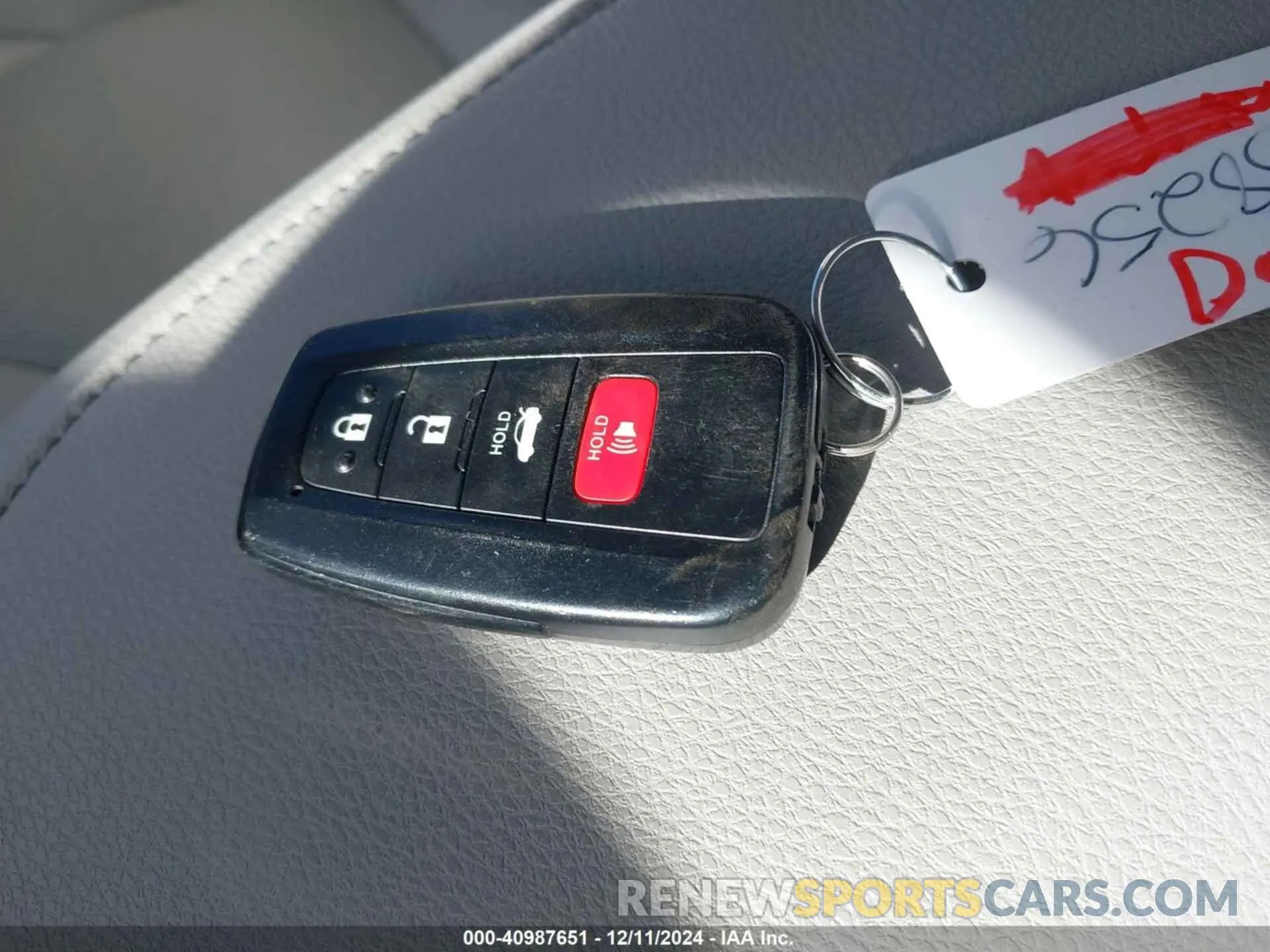 11 fotografías del automóvil dañado 4T1F11BK0PU098537 TOYOTA CAMRY 2023