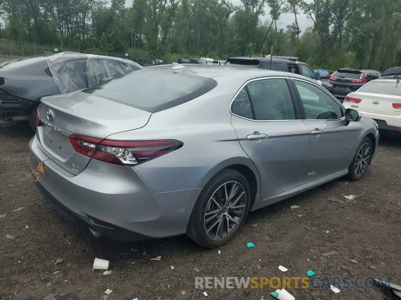 3 fotografías del automóvil dañado 4T1F11BKXPU076979 TOYOTA CAMRY 2023