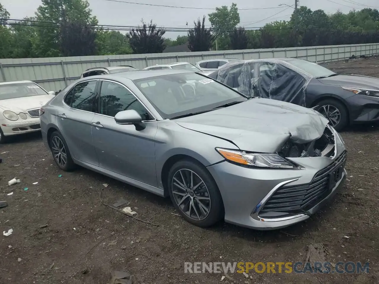 4 fotografías del automóvil dañado 4T1F11BKXPU076979 TOYOTA CAMRY 2023