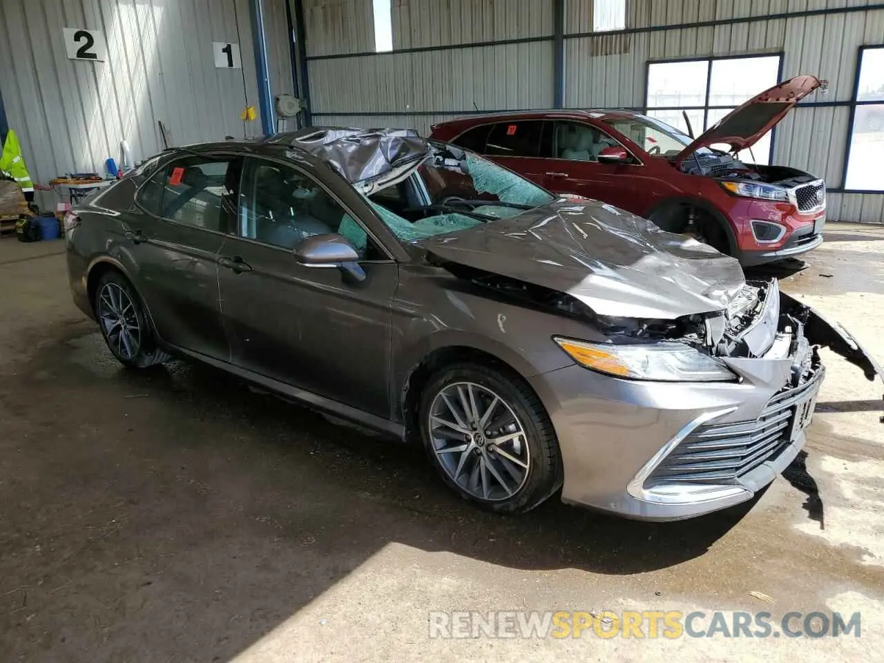 4 fotografías del automóvil dañado 4T1F31AK5PU053492 TOYOTA CAMRY 2023