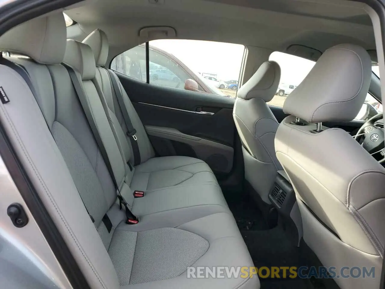 10 fotografías del automóvil dañado 4T1F31AK5PU604875 TOYOTA CAMRY 2023