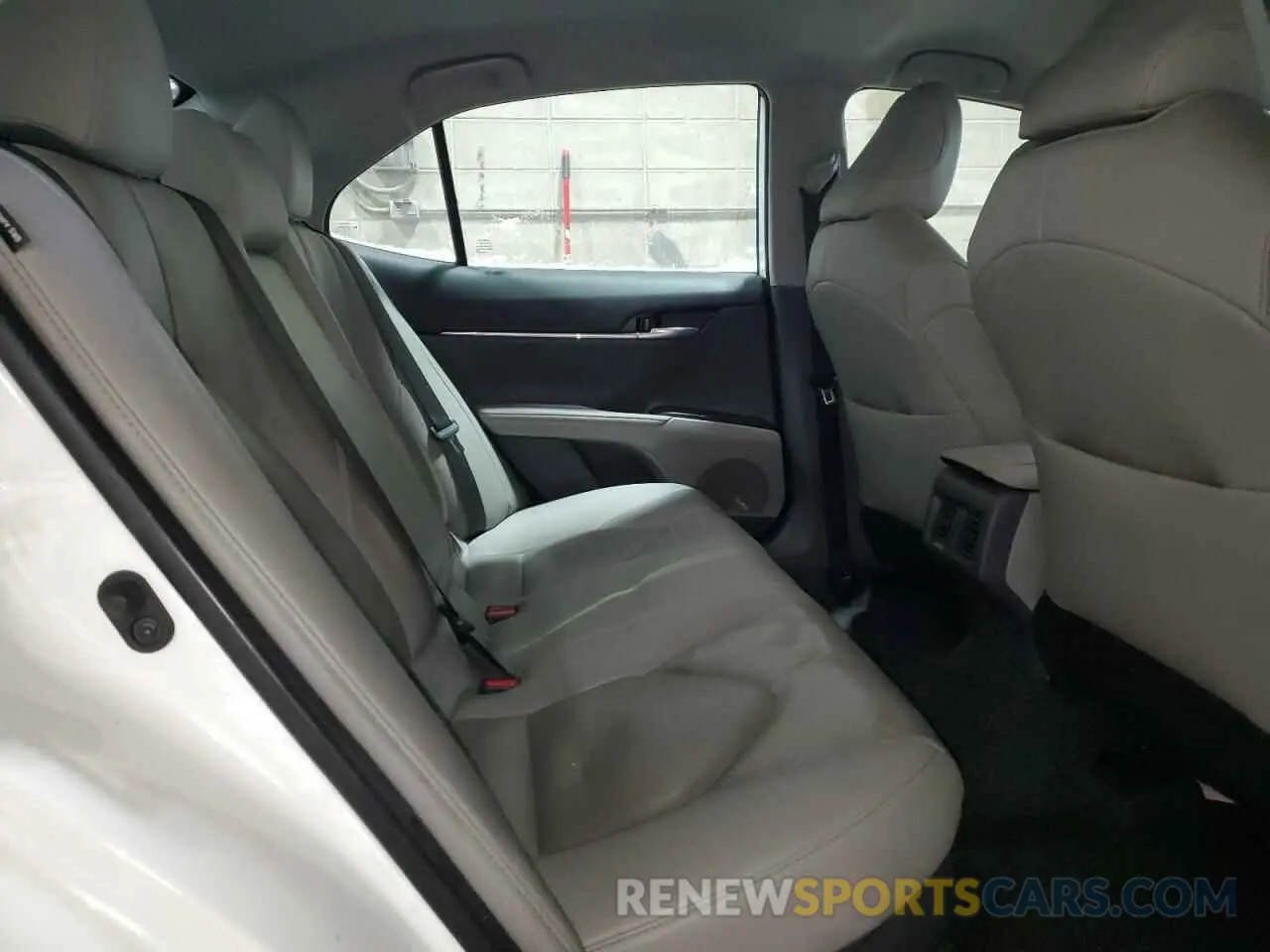 10 fotografías del automóvil dañado 4T1F31AKXPU054878 TOYOTA CAMRY 2023
