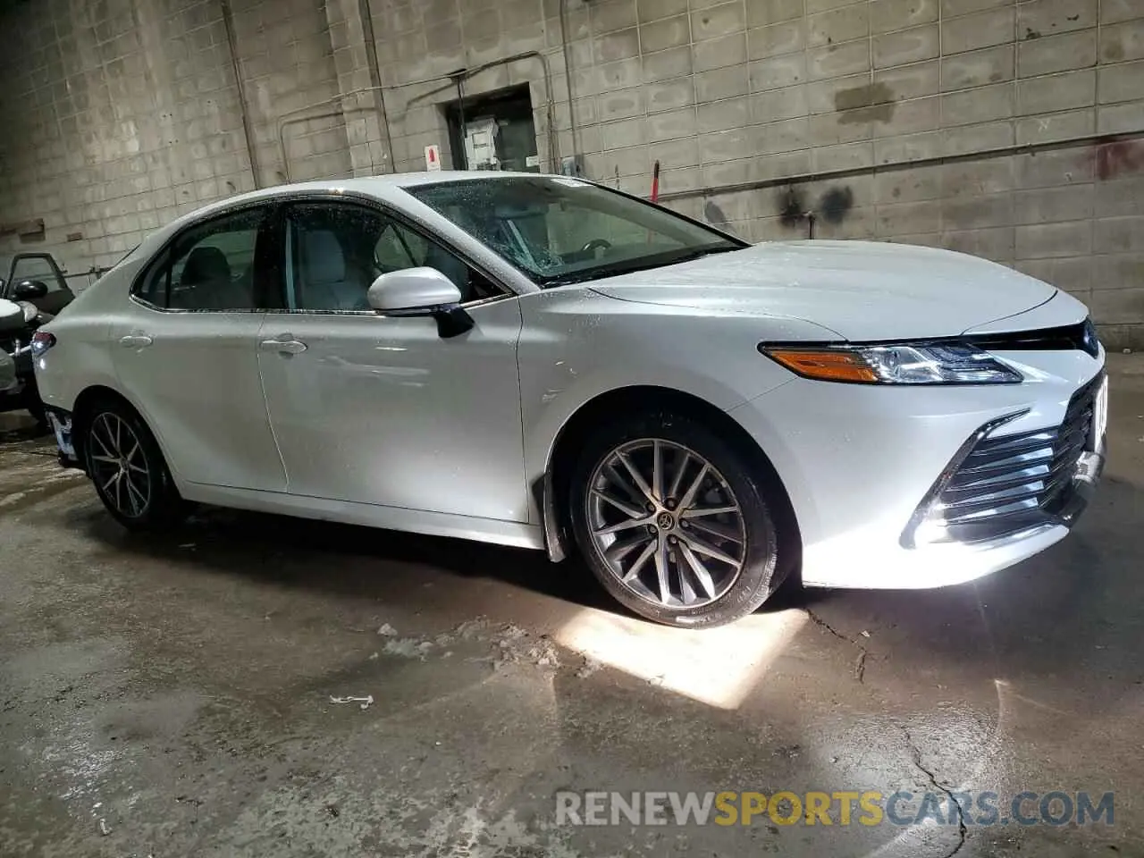 4 fotografías del automóvil dañado 4T1F31AKXPU054878 TOYOTA CAMRY 2023