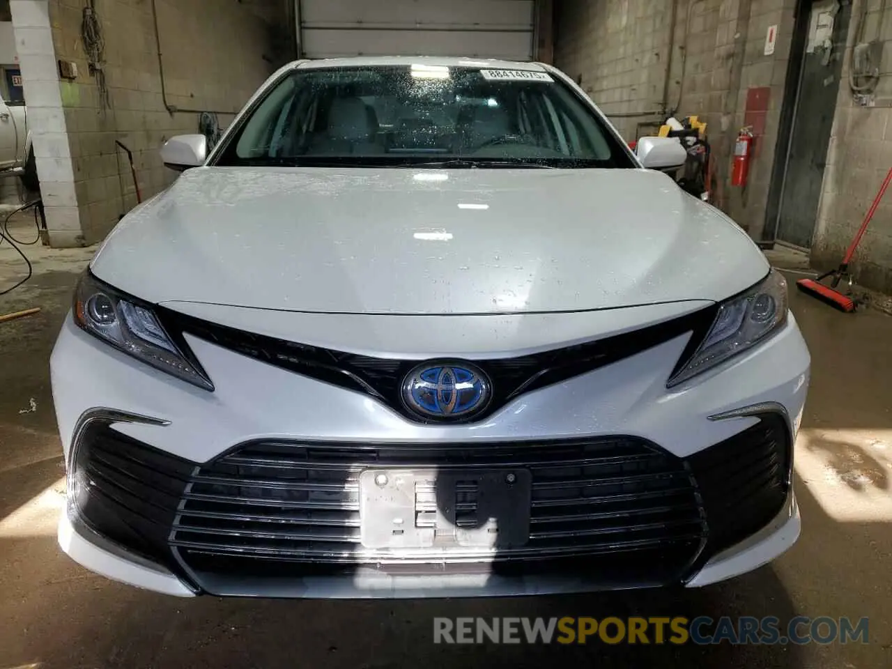5 fotografías del automóvil dañado 4T1F31AKXPU054878 TOYOTA CAMRY 2023