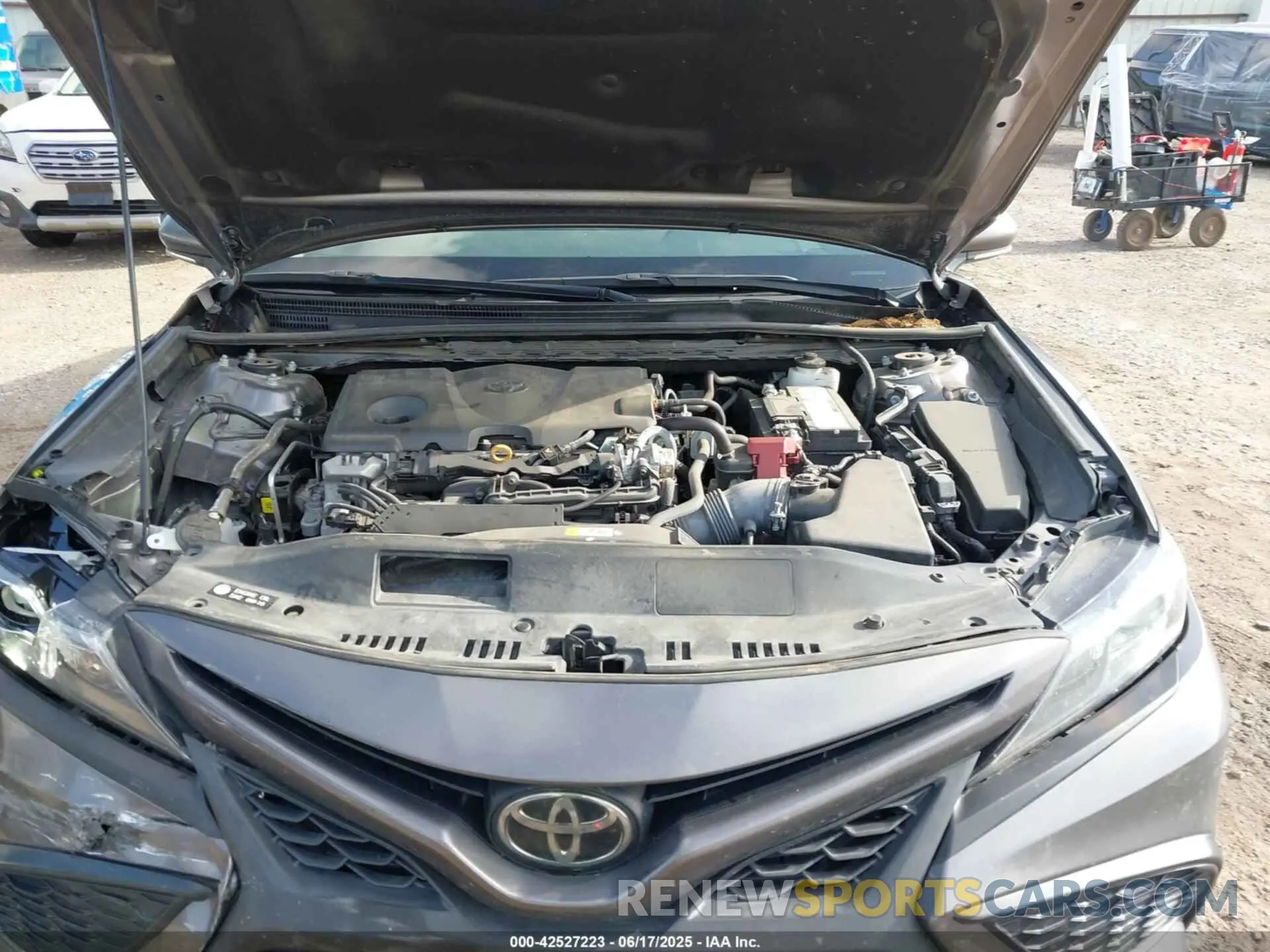 10 fotografías del automóvil dañado 4T1G11AK0PU085602 TOYOTA CAMRY 2023