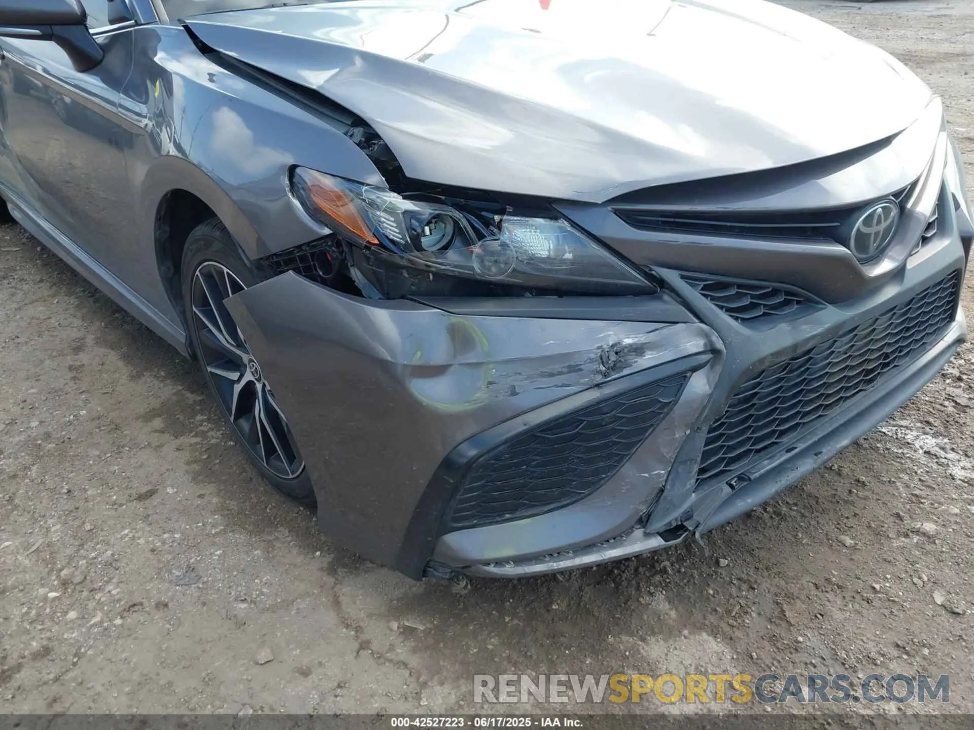 6 fotografías del automóvil dañado 4T1G11AK0PU085602 TOYOTA CAMRY 2023