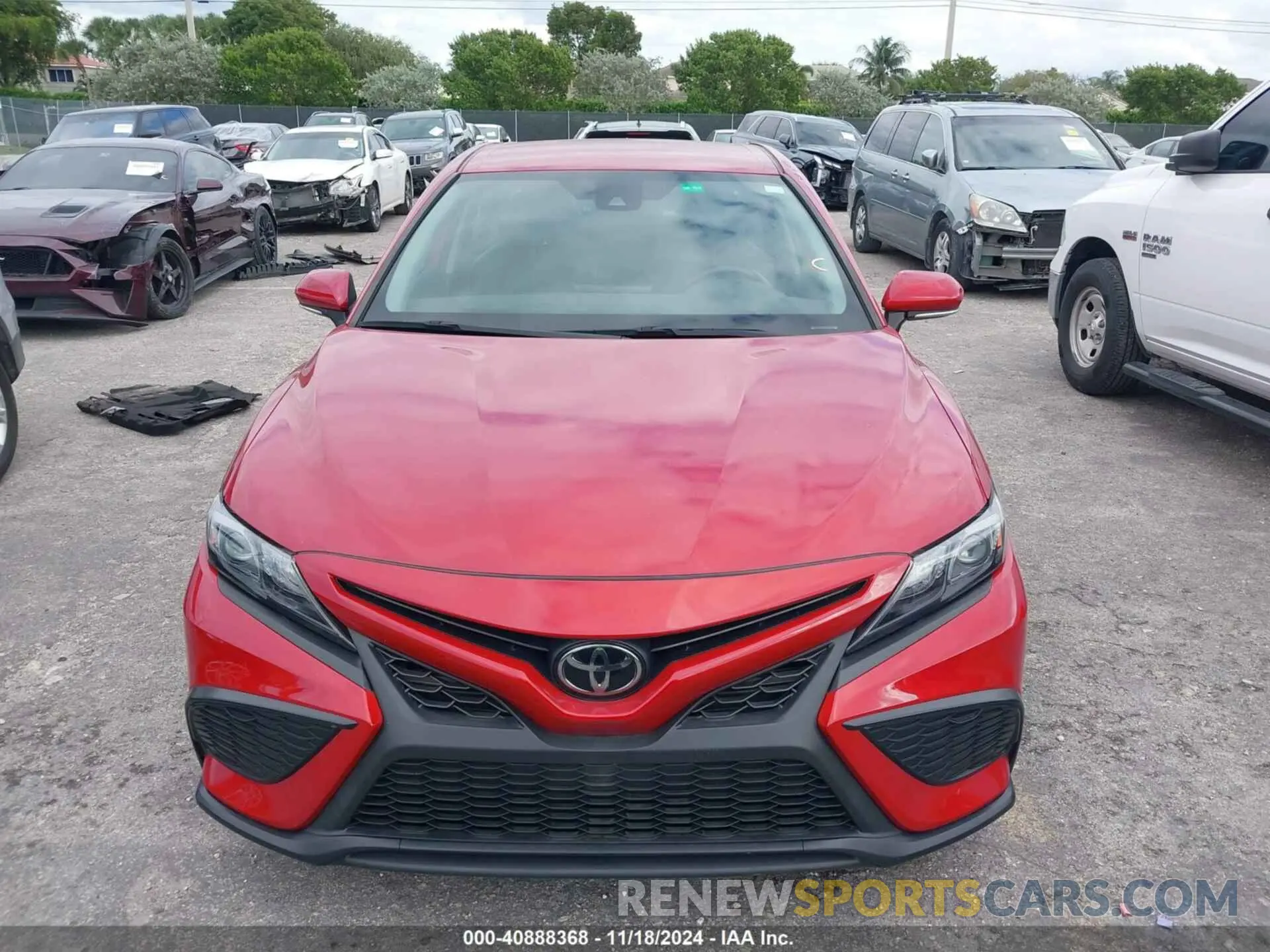 13 fotografías del automóvil dañado 4T1G11AK0PU100700 TOYOTA CAMRY 2023