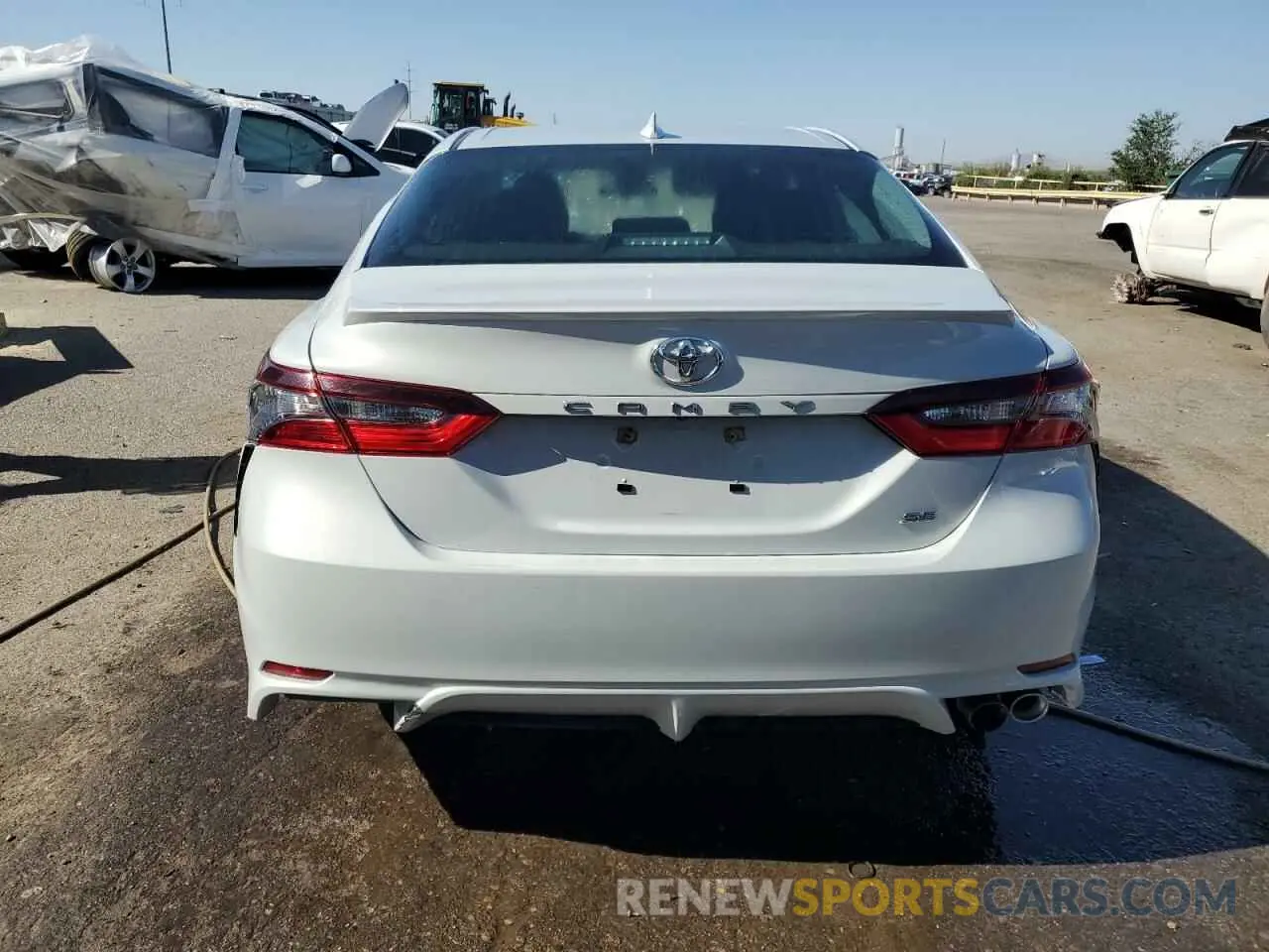 6 fotografías del automóvil dañado 4T1G11AK0PU110191 TOYOTA CAMRY 2023