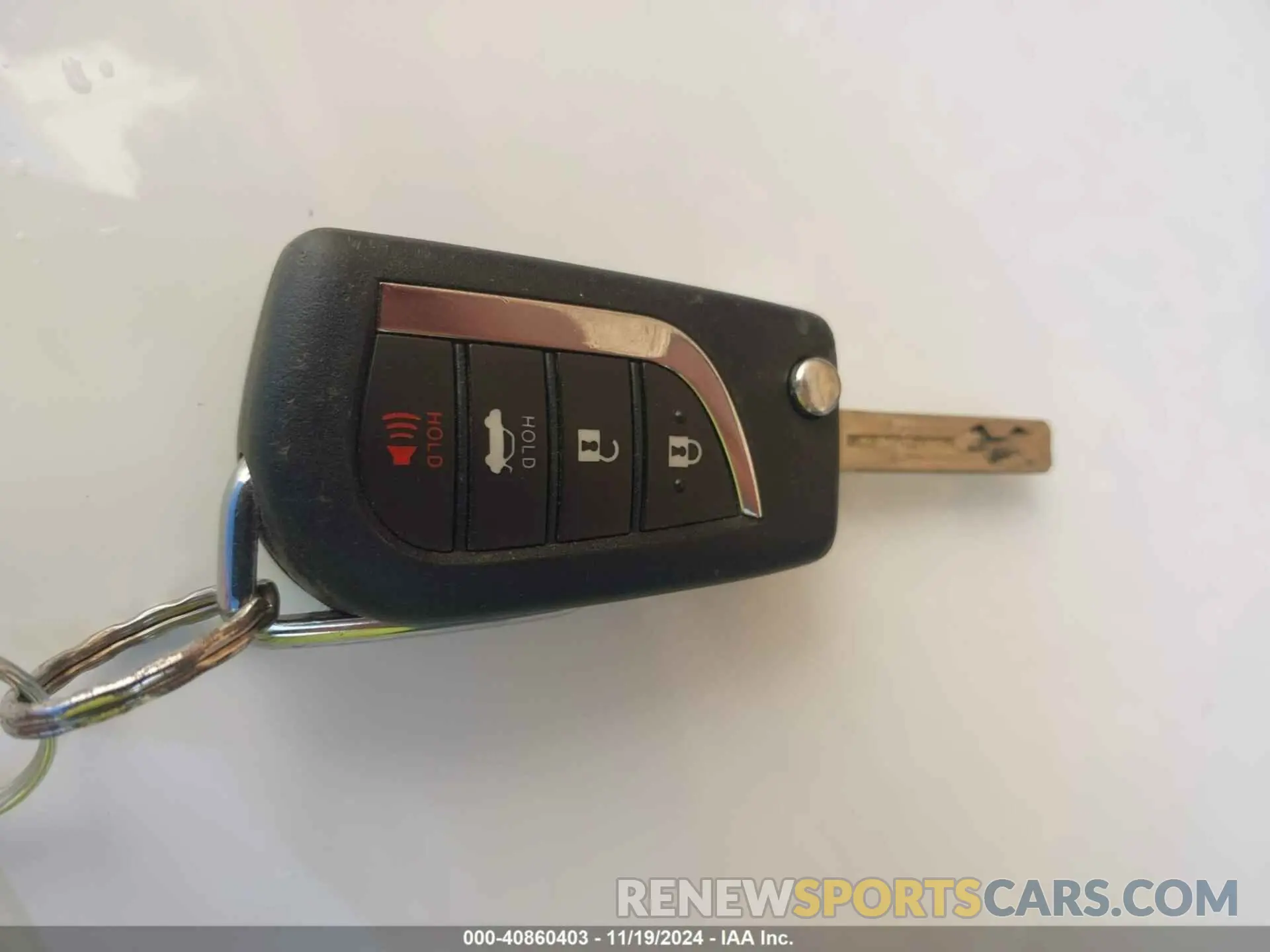 11 fotografías del automóvil dañado 4T1G11AK0PU155163 TOYOTA CAMRY 2023
