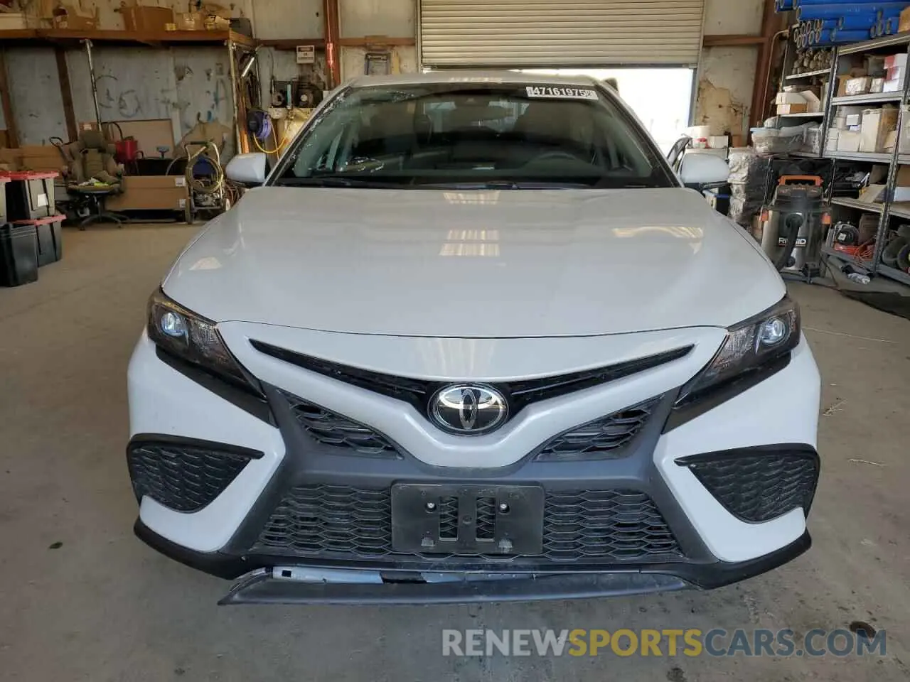 5 fotografías del automóvil dañado 4T1G11AK0PU166437 TOYOTA CAMRY 2023