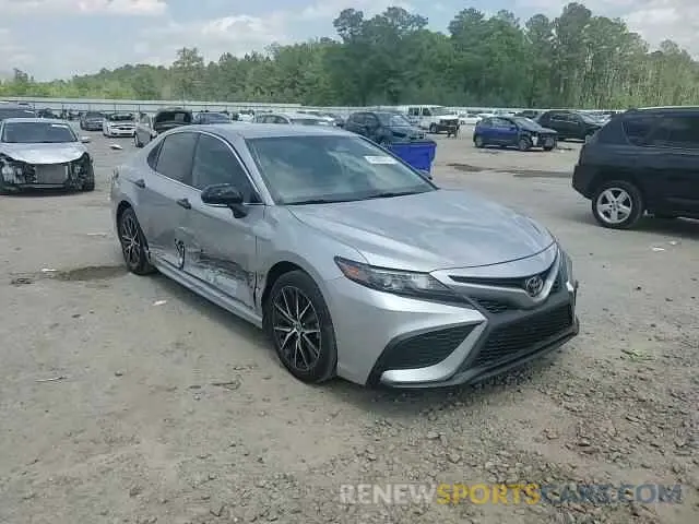 11 fotografías del automóvil dañado 4T1G11AK0PU719684 TOYOTA CAMRY 2023