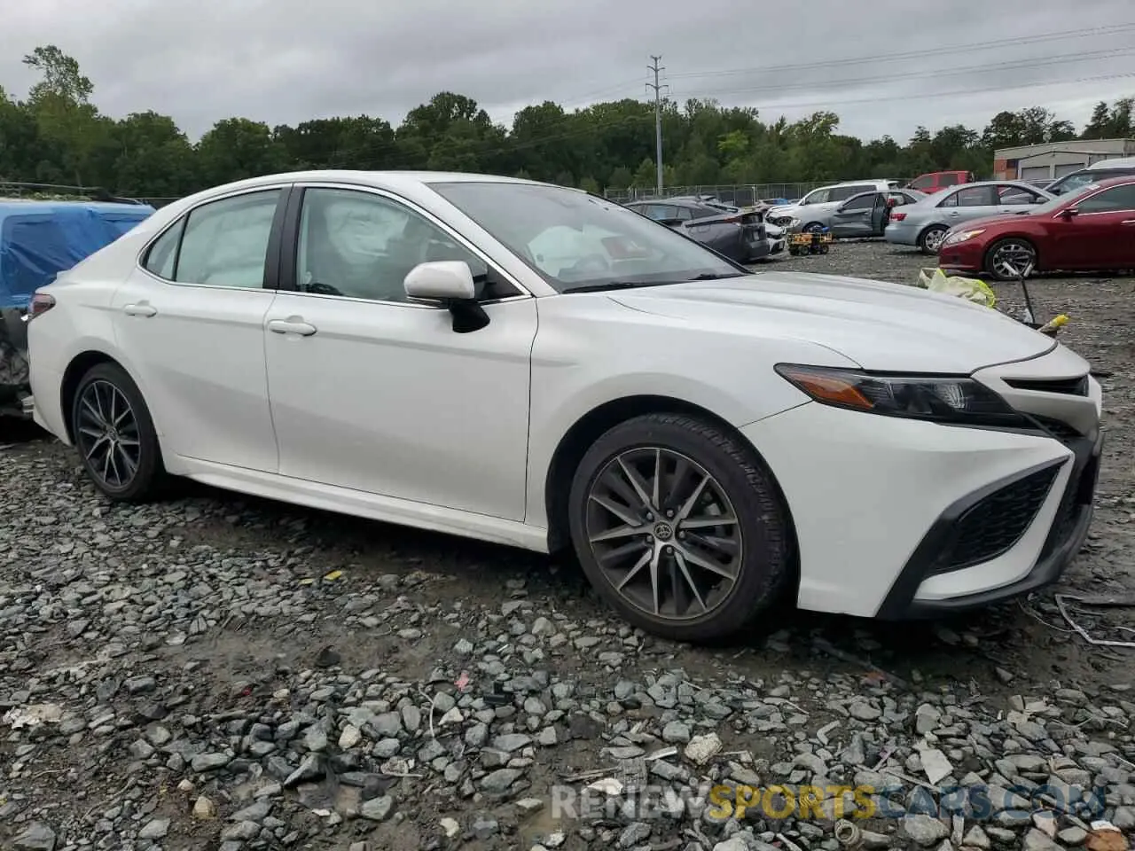 4 fotografías del automóvil dañado 4T1G11AK0PU720561 TOYOTA CAMRY 2023
