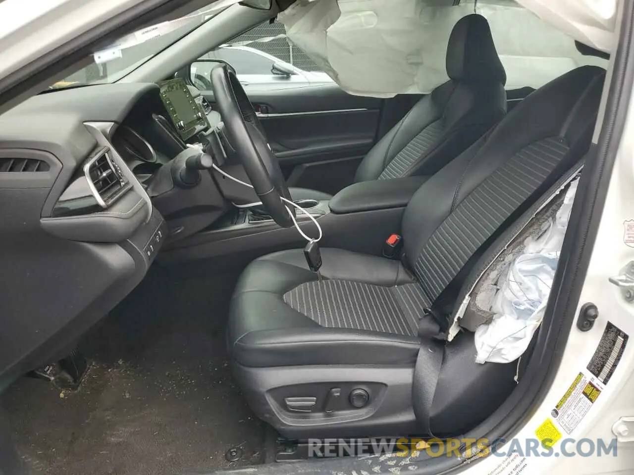 7 fotografías del automóvil dañado 4T1G11AK0PU720561 TOYOTA CAMRY 2023