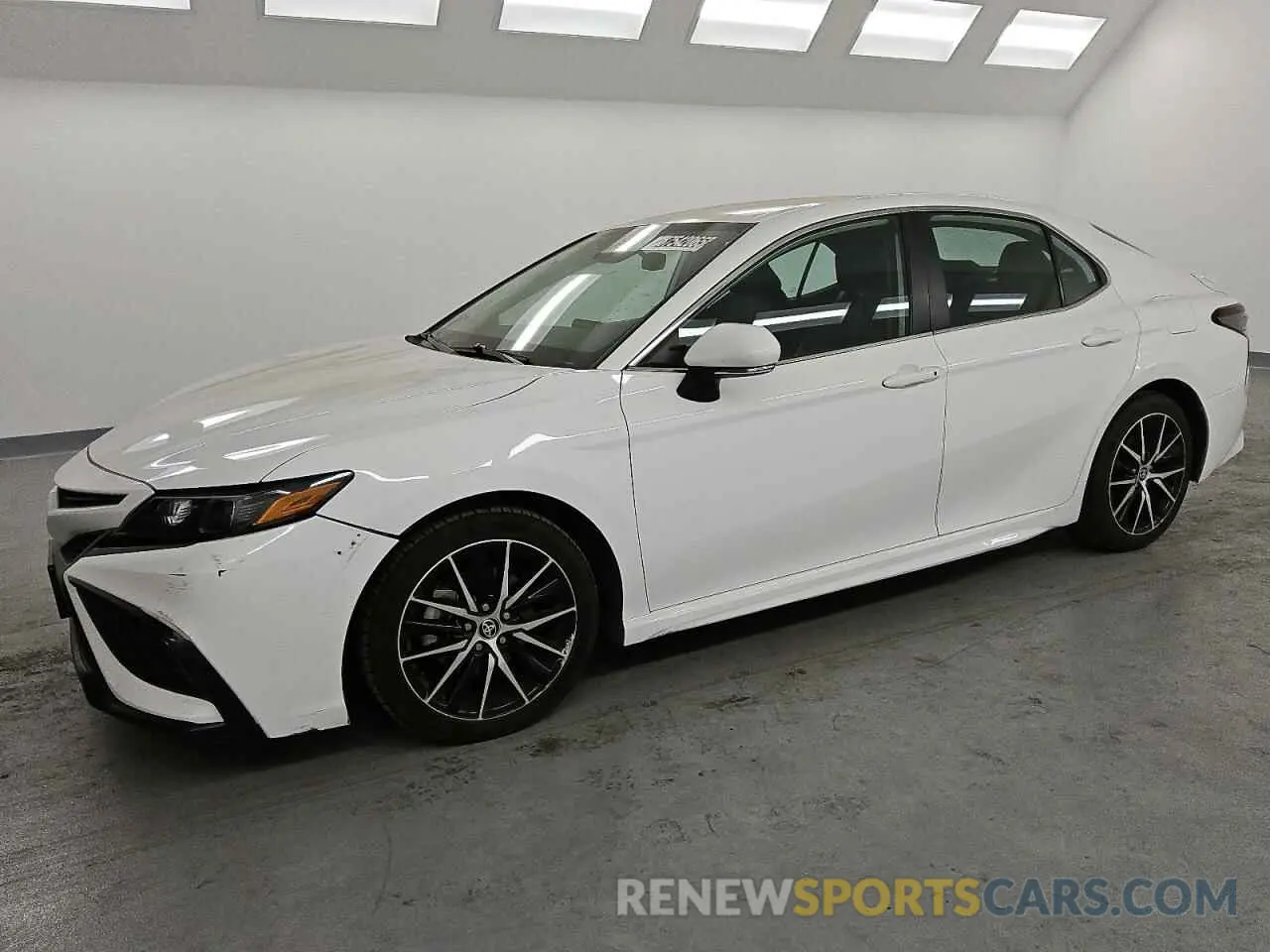 1 fotografías del automóvil dañado 4T1G11AK0PU751504 TOYOTA CAMRY 2023
