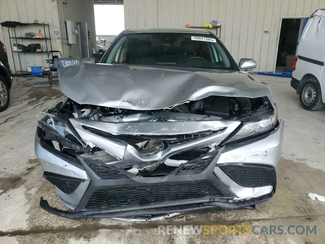 5 fotografías del automóvil dañado 4T1G11AK0PU801673 TOYOTA CAMRY 2023