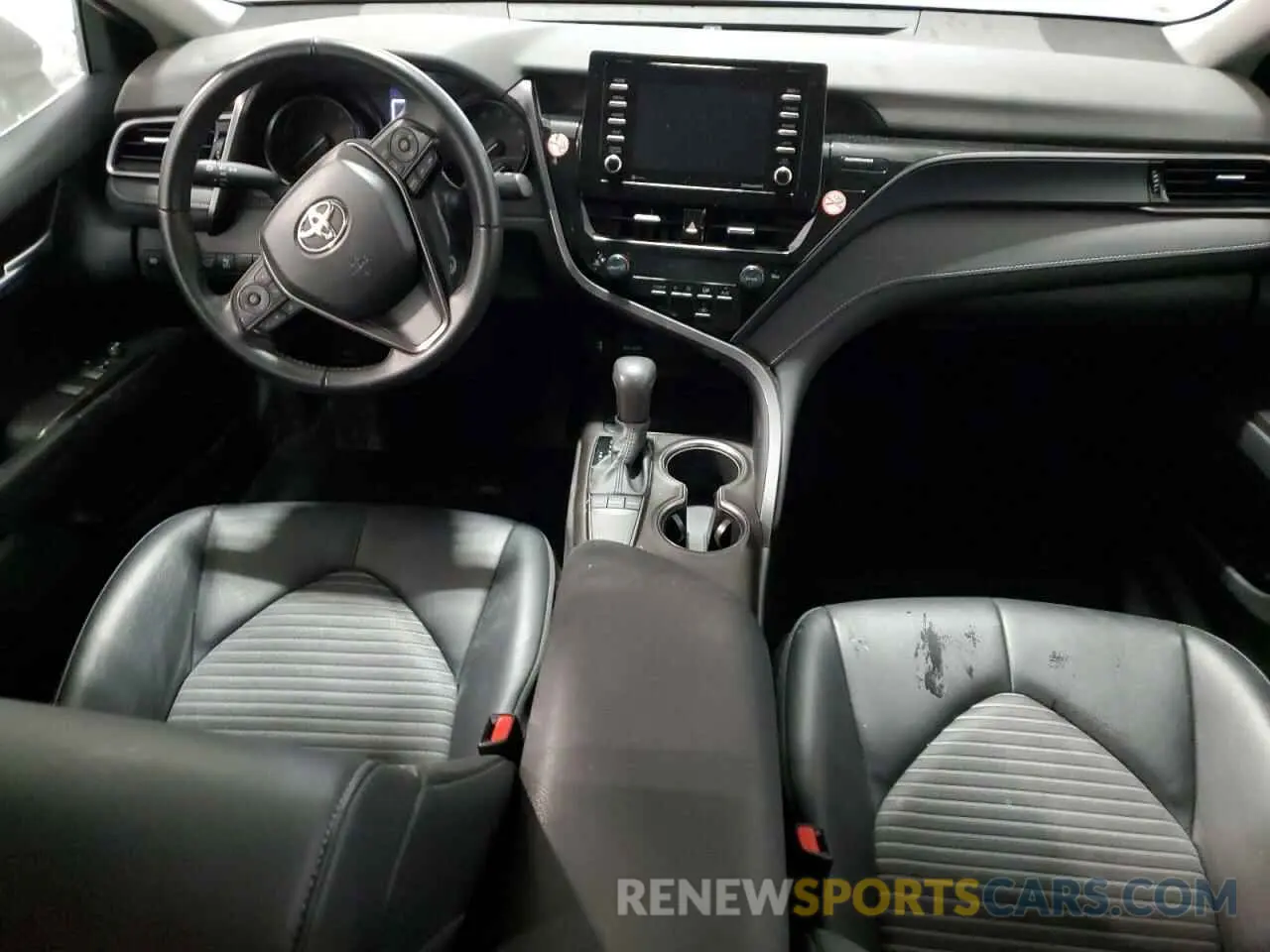 8 fotografías del automóvil dañado 4T1G11AK0PU803956 TOYOTA CAMRY 2023