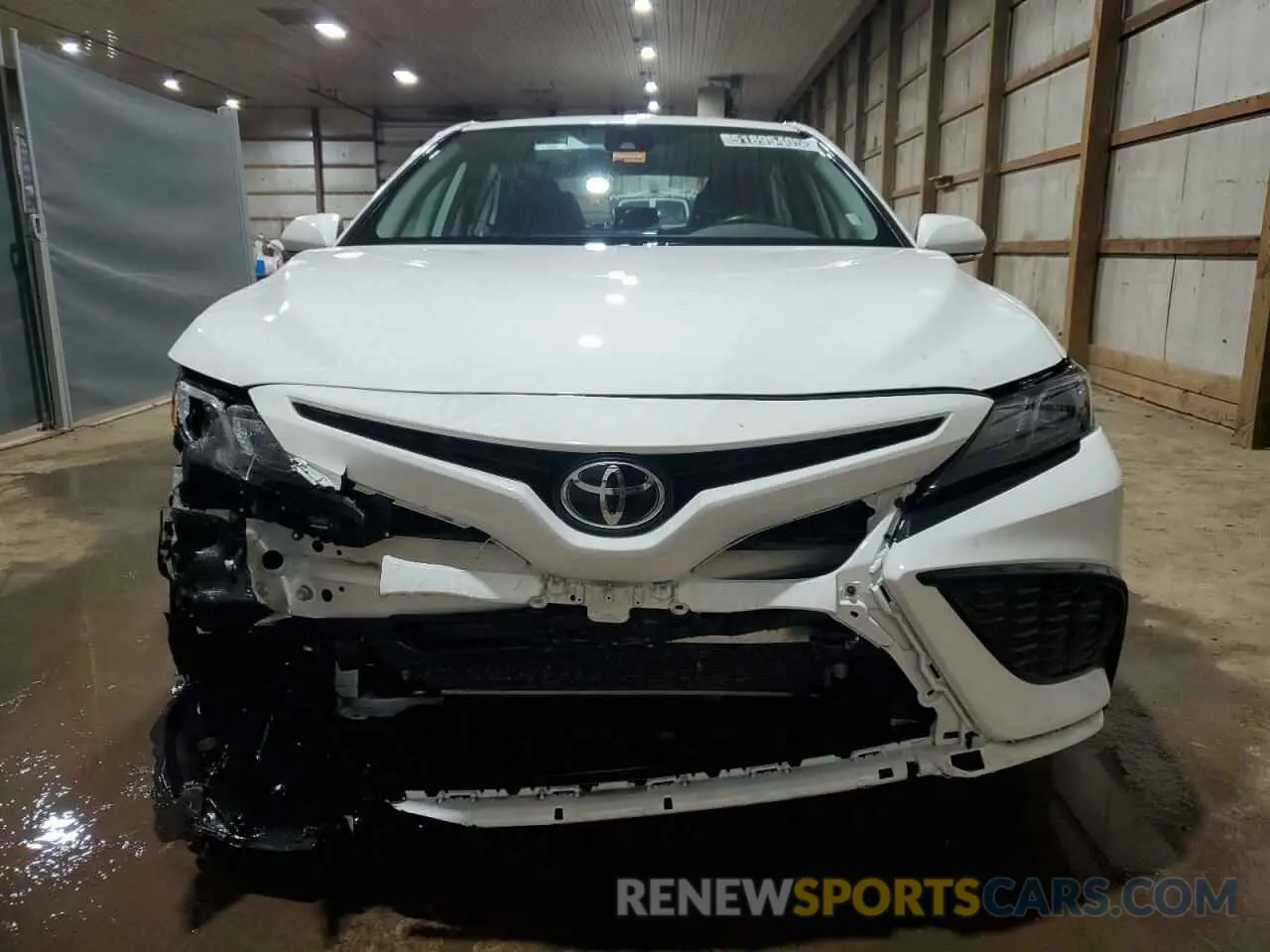 5 fotografías del automóvil dañado 4T1G11AK0PU828775 TOYOTA CAMRY 2023