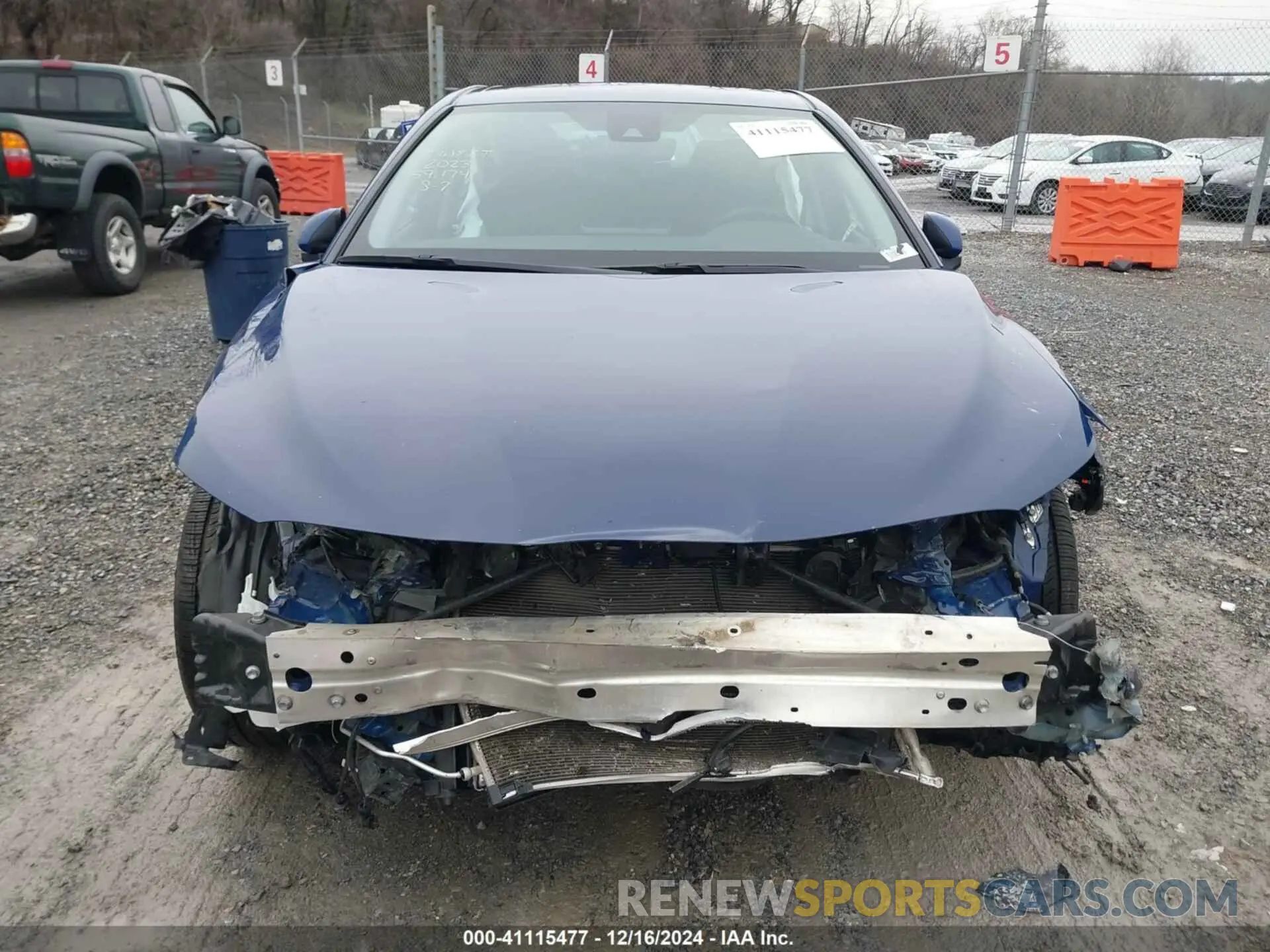 13 fotografías del automóvil dañado 4T1G11AK1PU110927 TOYOTA CAMRY 2023