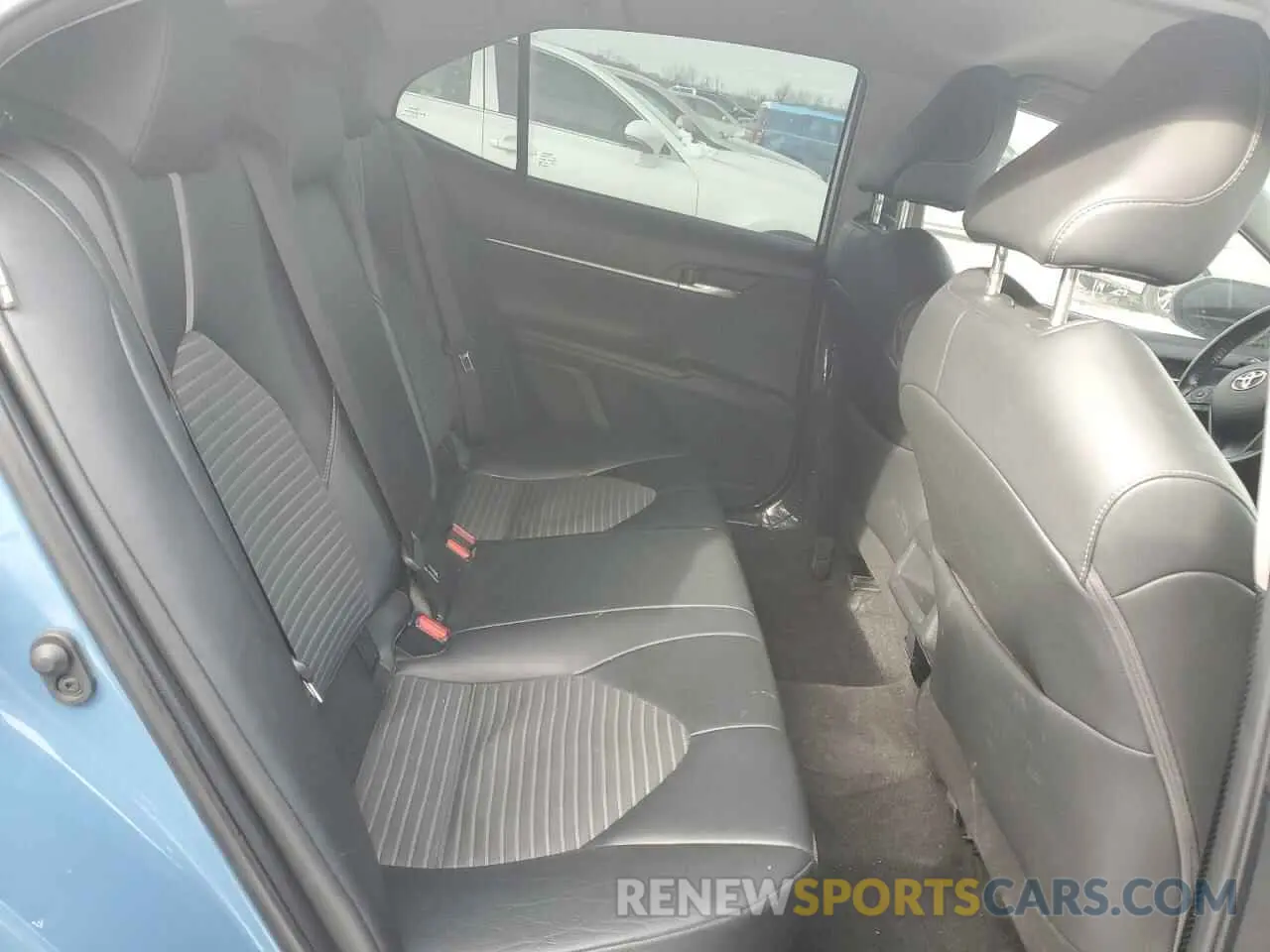 10 fotografías del automóvil dañado 4T1G11AK1PU115335 TOYOTA CAMRY 2023