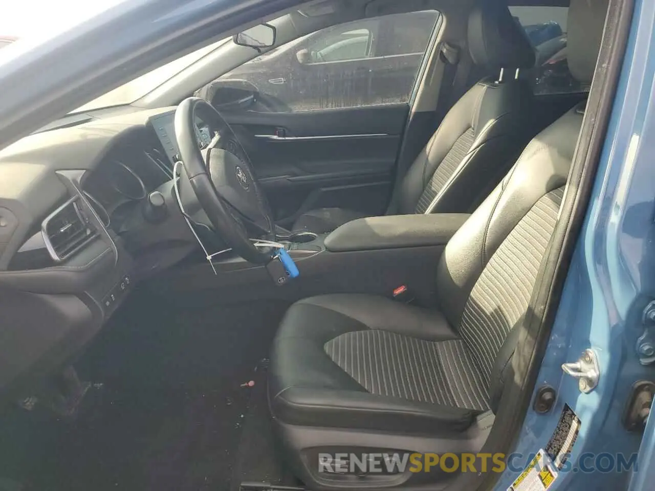 7 fotografías del automóvil dañado 4T1G11AK1PU115335 TOYOTA CAMRY 2023