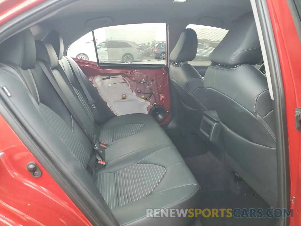 10 fotografías del automóvil dañado 4T1G11AK1PU131440 TOYOTA CAMRY 2023
