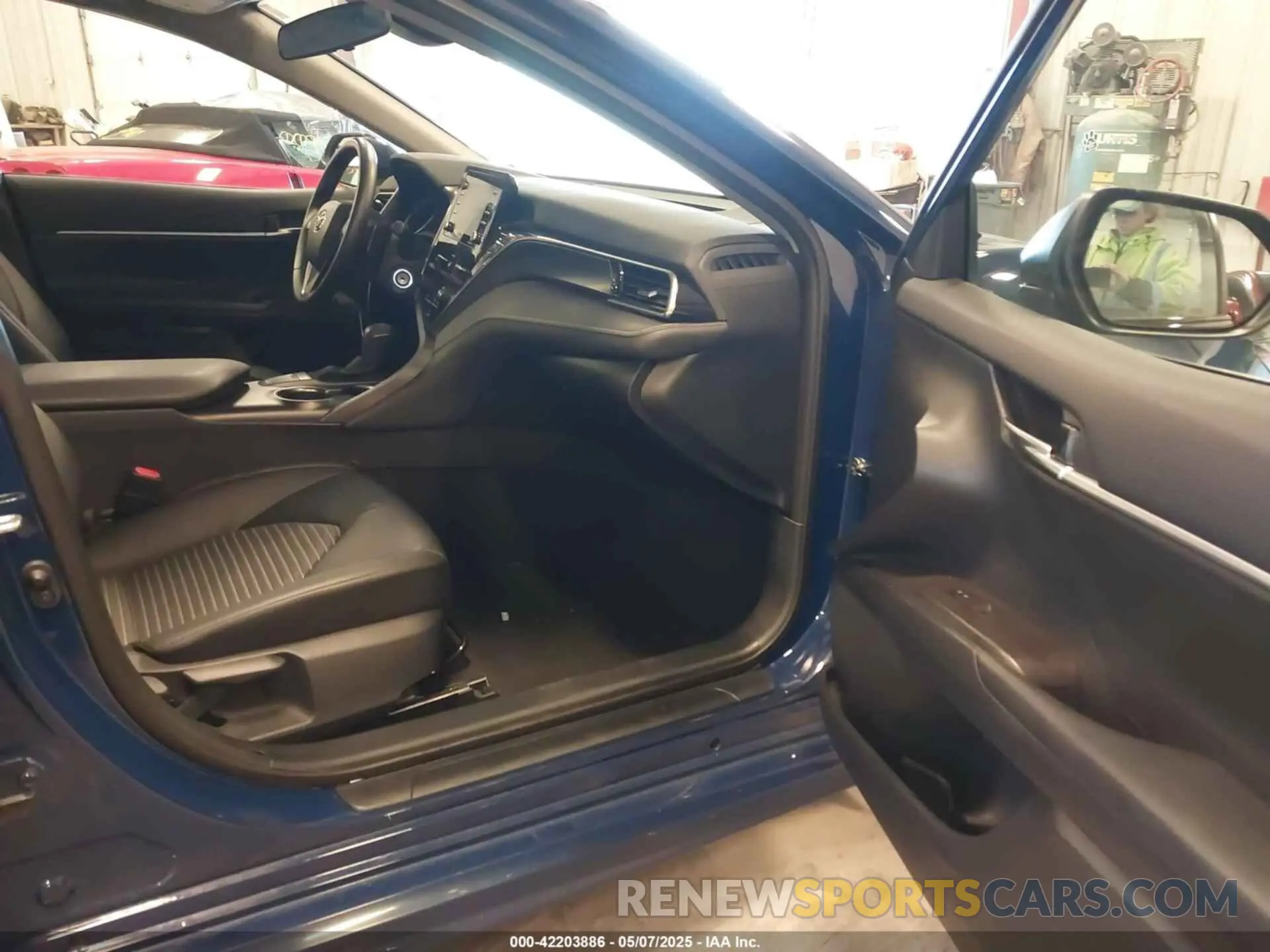 5 fotografías del automóvil dañado 4T1G11AK1PU134435 TOYOTA CAMRY 2023