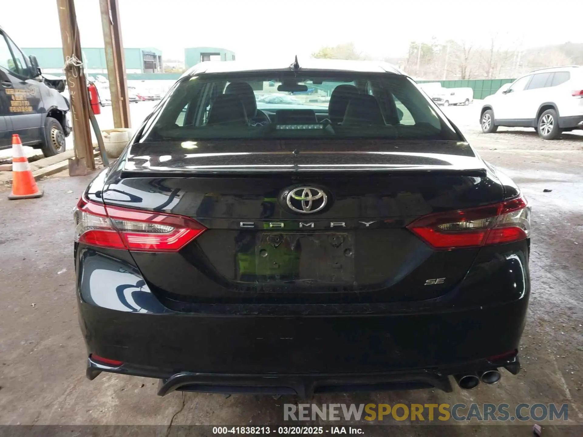 16 fotografías del automóvil dañado 4T1G11AK1PU147055 TOYOTA CAMRY 2023