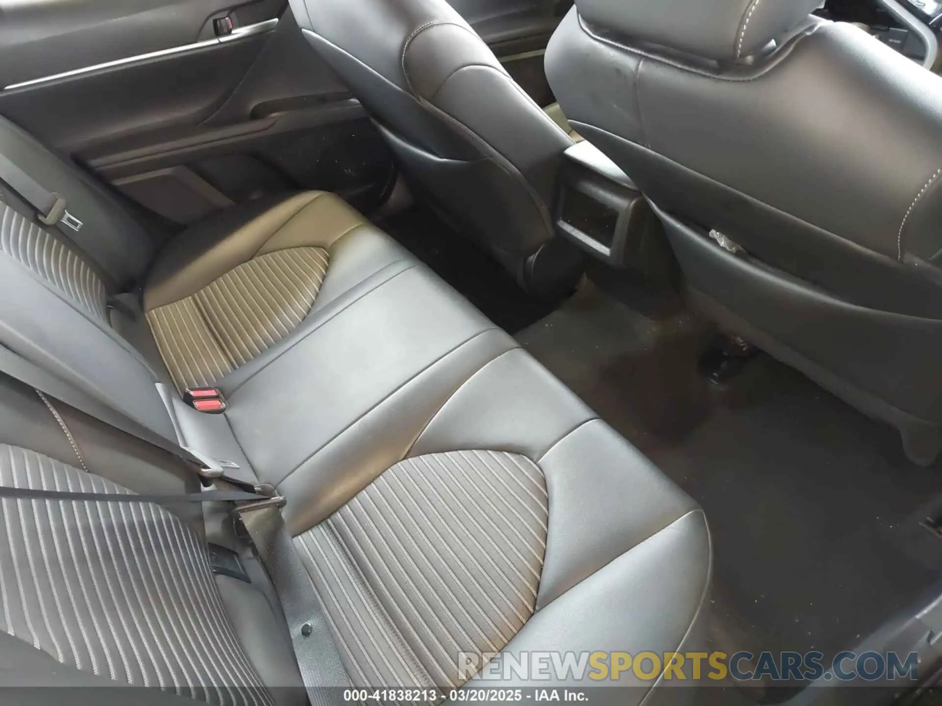 8 fotografías del automóvil dañado 4T1G11AK1PU147055 TOYOTA CAMRY 2023