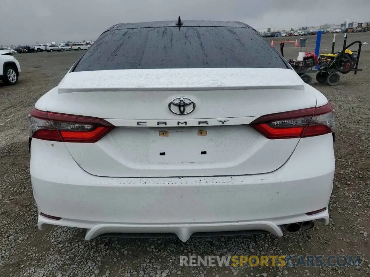 6 fotografías del automóvil dañado 4T1G11AK1PU722030 TOYOTA CAMRY 2023