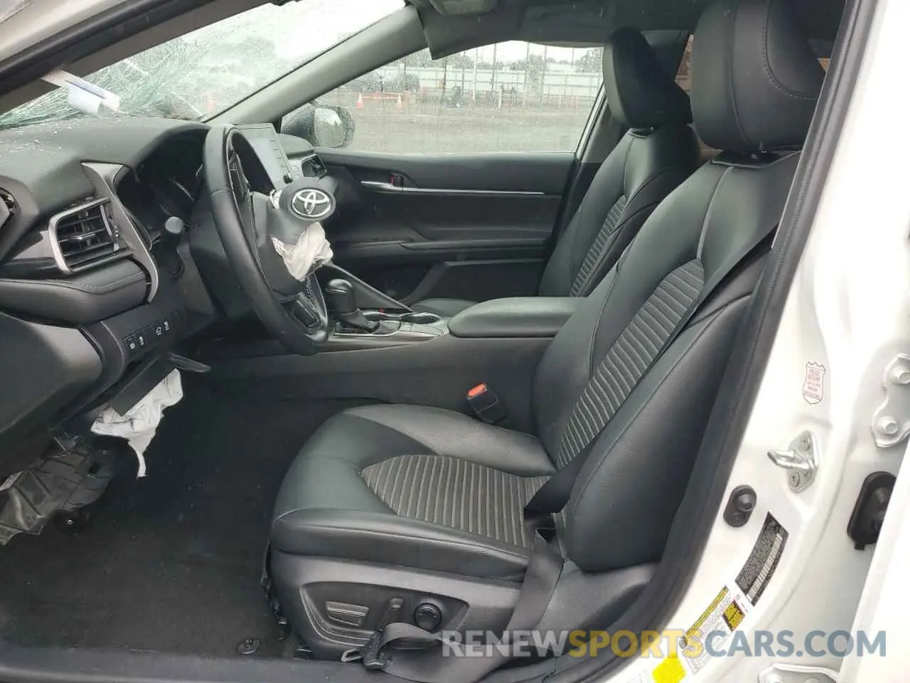 7 fotografías del automóvil dañado 4T1G11AK1PU722030 TOYOTA CAMRY 2023