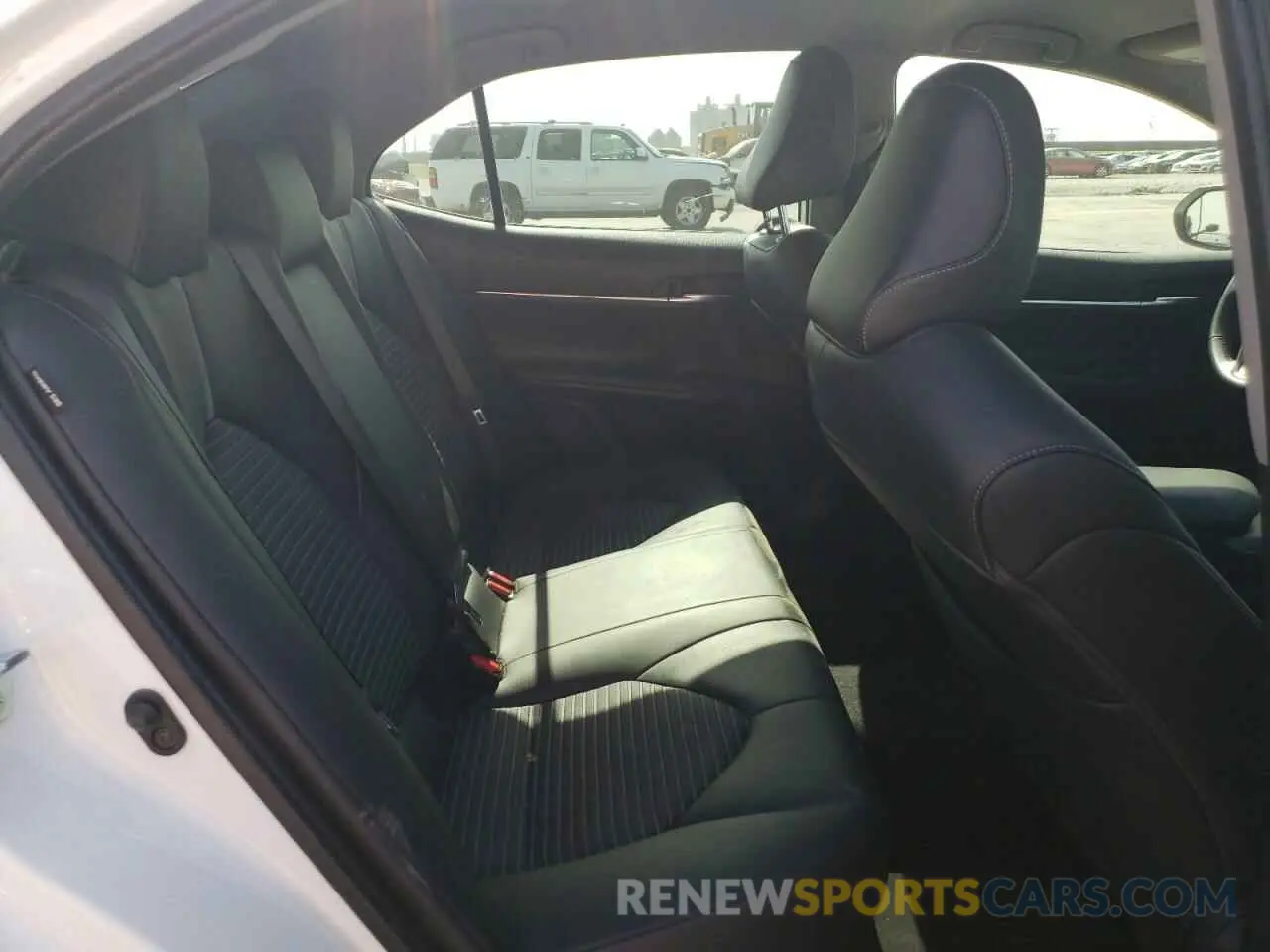 10 fotografías del automóvil dañado 4T1G11AK1PU731116 TOYOTA CAMRY 2023