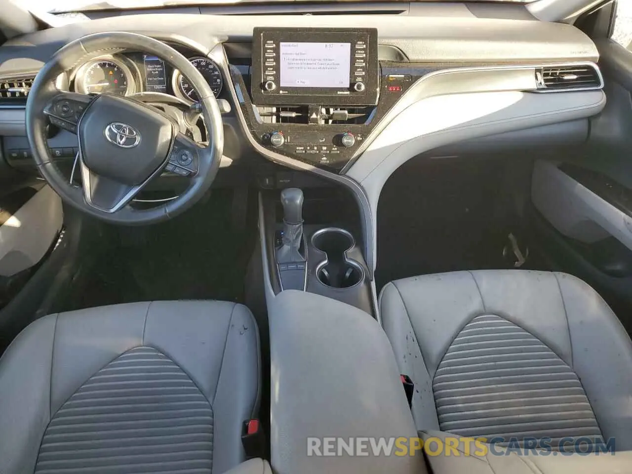 8 fotografías del automóvil dañado 4T1G11AK1PU739961 TOYOTA CAMRY 2023