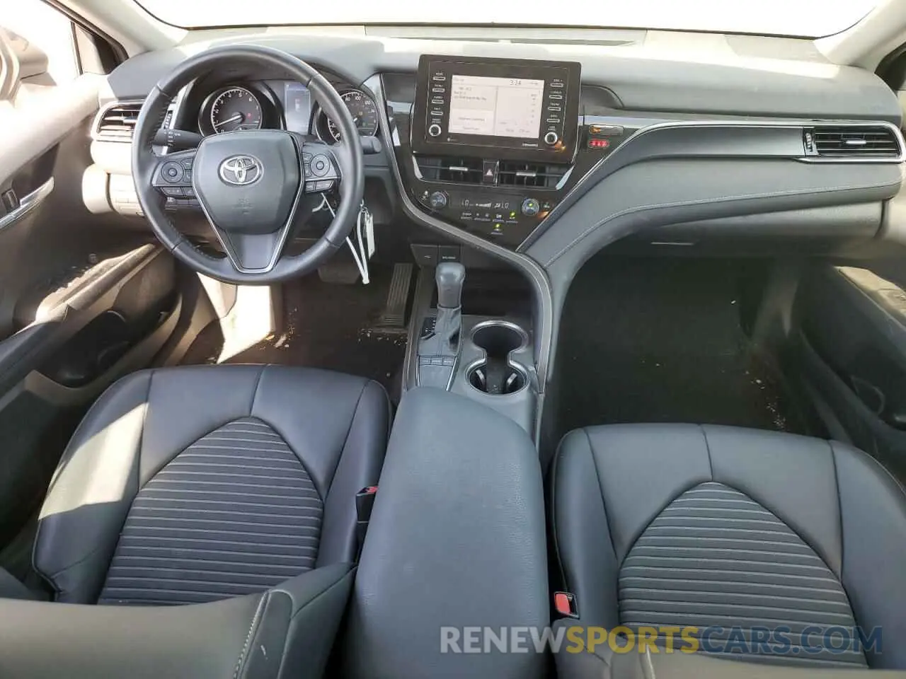 8 fotografías del automóvil dañado 4T1G11AK1PU791543 TOYOTA CAMRY 2023