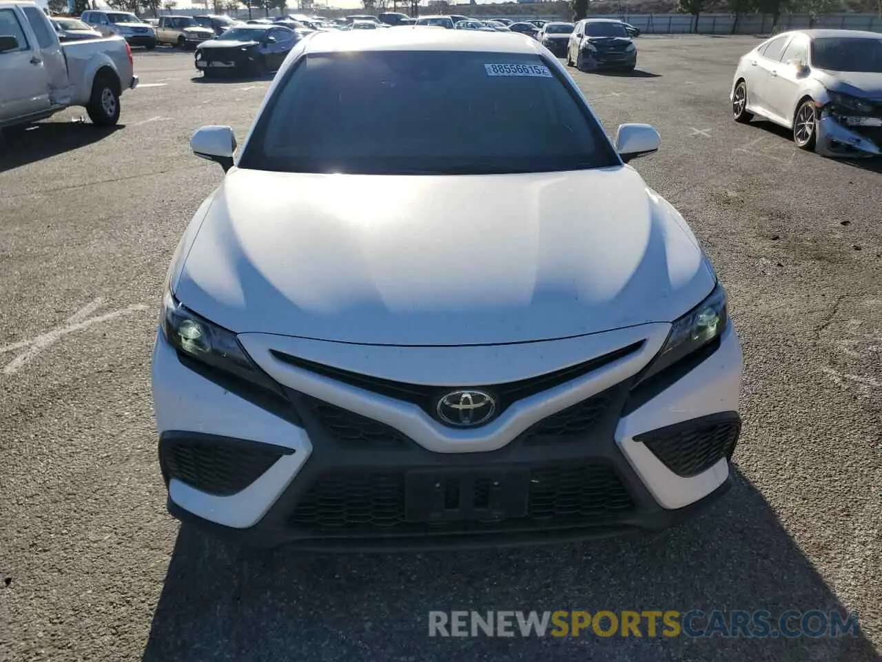 5 fotografías del automóvil dañado 4T1G11AK1PU815131 TOYOTA CAMRY 2023