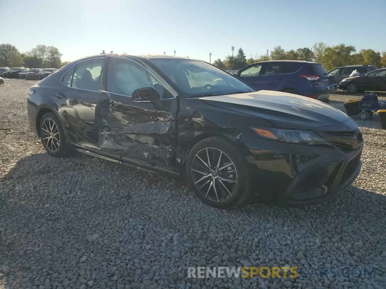 4 fotografías del automóvil dañado 4T1G11AK1PU816067 TOYOTA CAMRY 2023